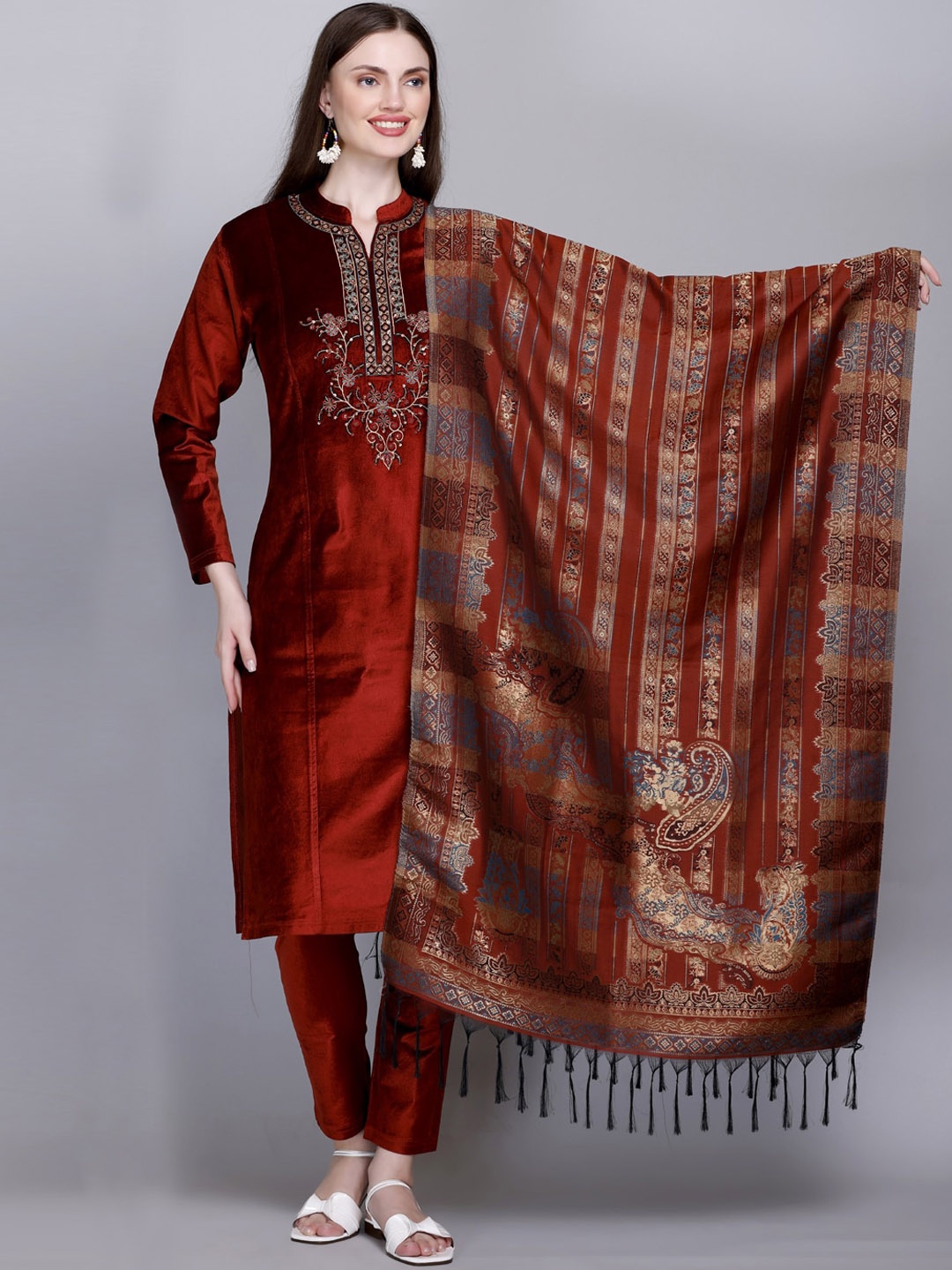 

VELVTINE Women Red Ethnic Motifs Embroidered Regular Thread Work Pure Wool Kurta with Trousers & With Dupatta