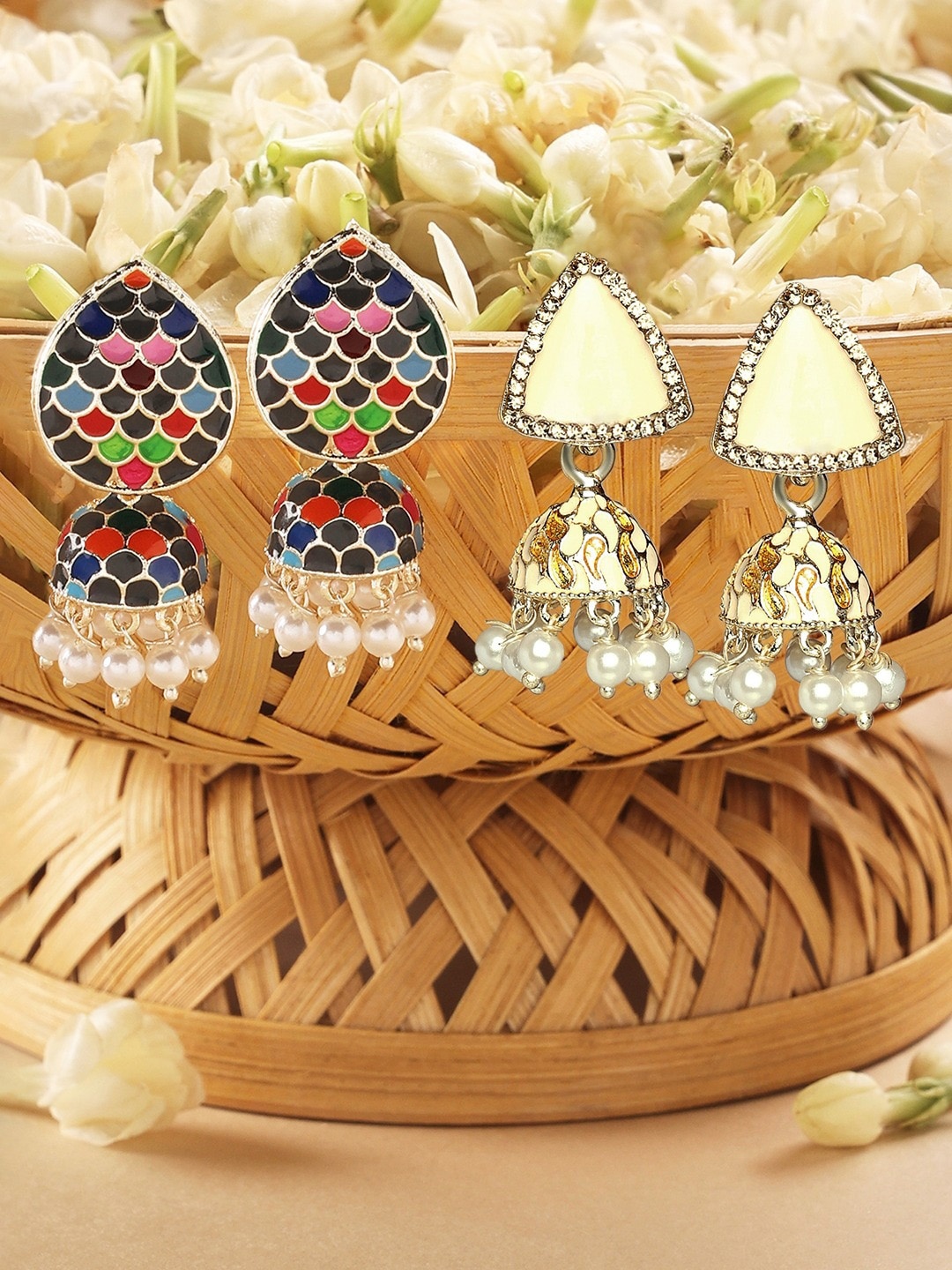 

Zaveri Pearls Set Of 2 Gold Plated Kundan & American Diamond Studded Traditional Jhumkas