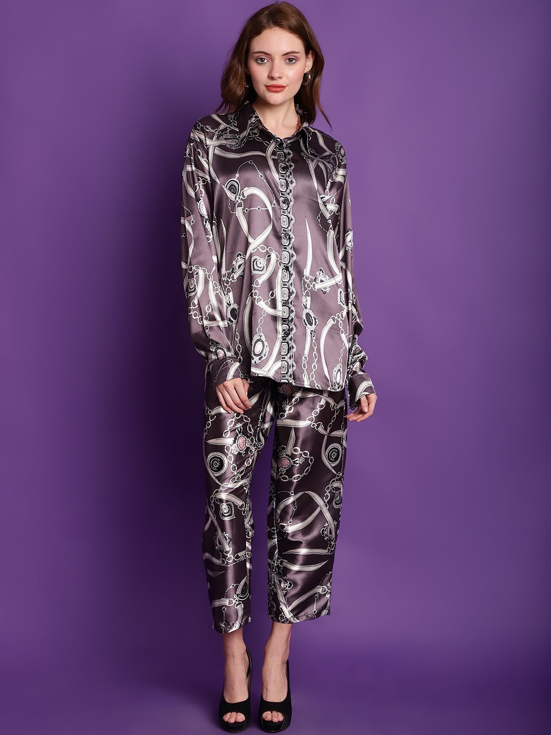 

TAG 7 Abstract Printed Loose Fit Satin Shirt & Trousers, Black