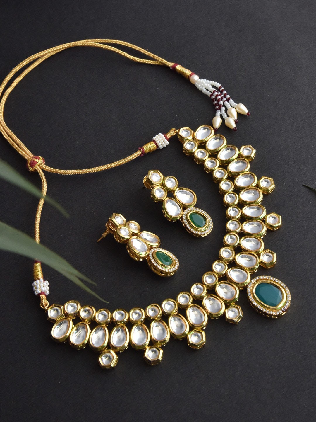 

Swabhimann Jewellery Kundan Studded Jewellery Set, Gold
