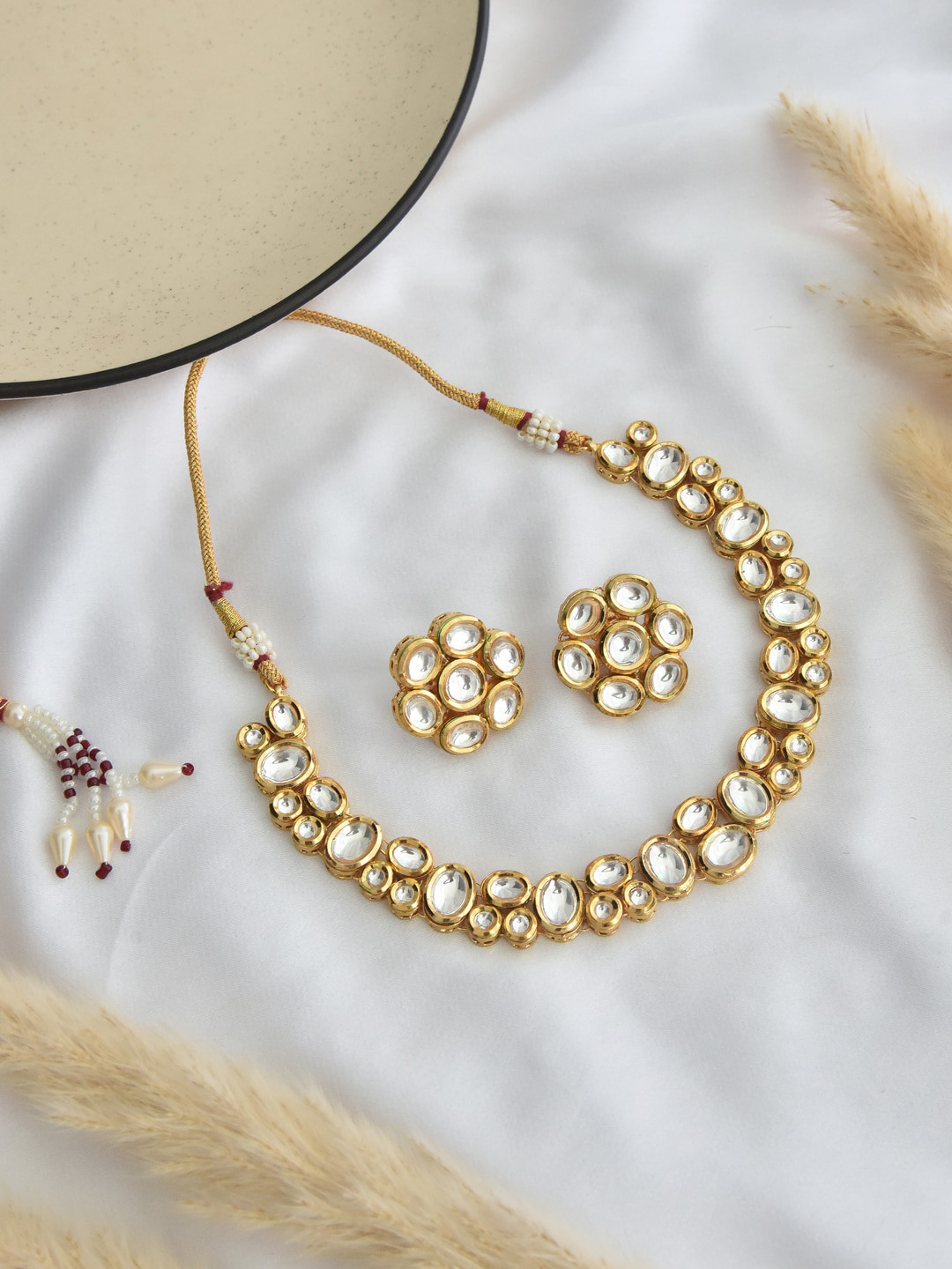 

Swabhimann Jewellery Gold-Plated Kundan Studded Necklace And Earrings