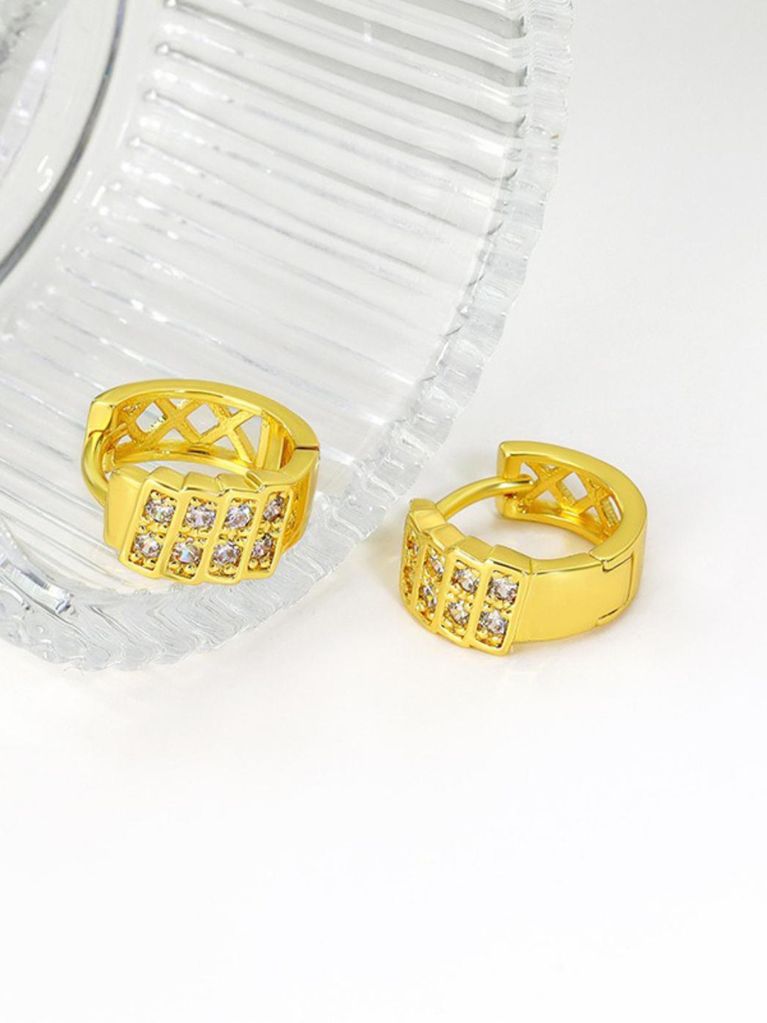 

MYKI Gold-Plated American Diamond Contemporary Hoop Earrings