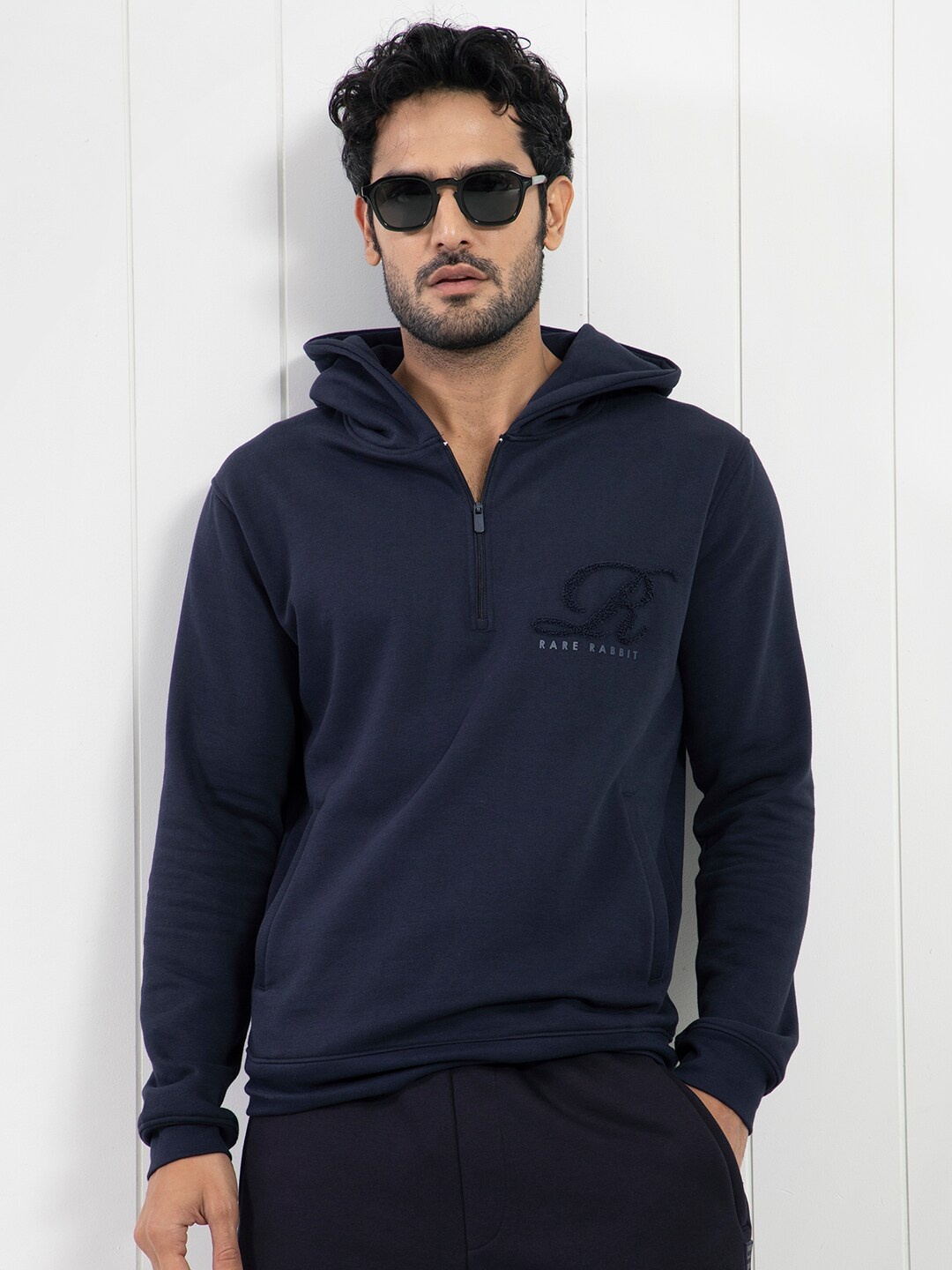 

RARE RABBIT Men Island Graphic Print Logo Hooded Sweatshirt, Navy blue