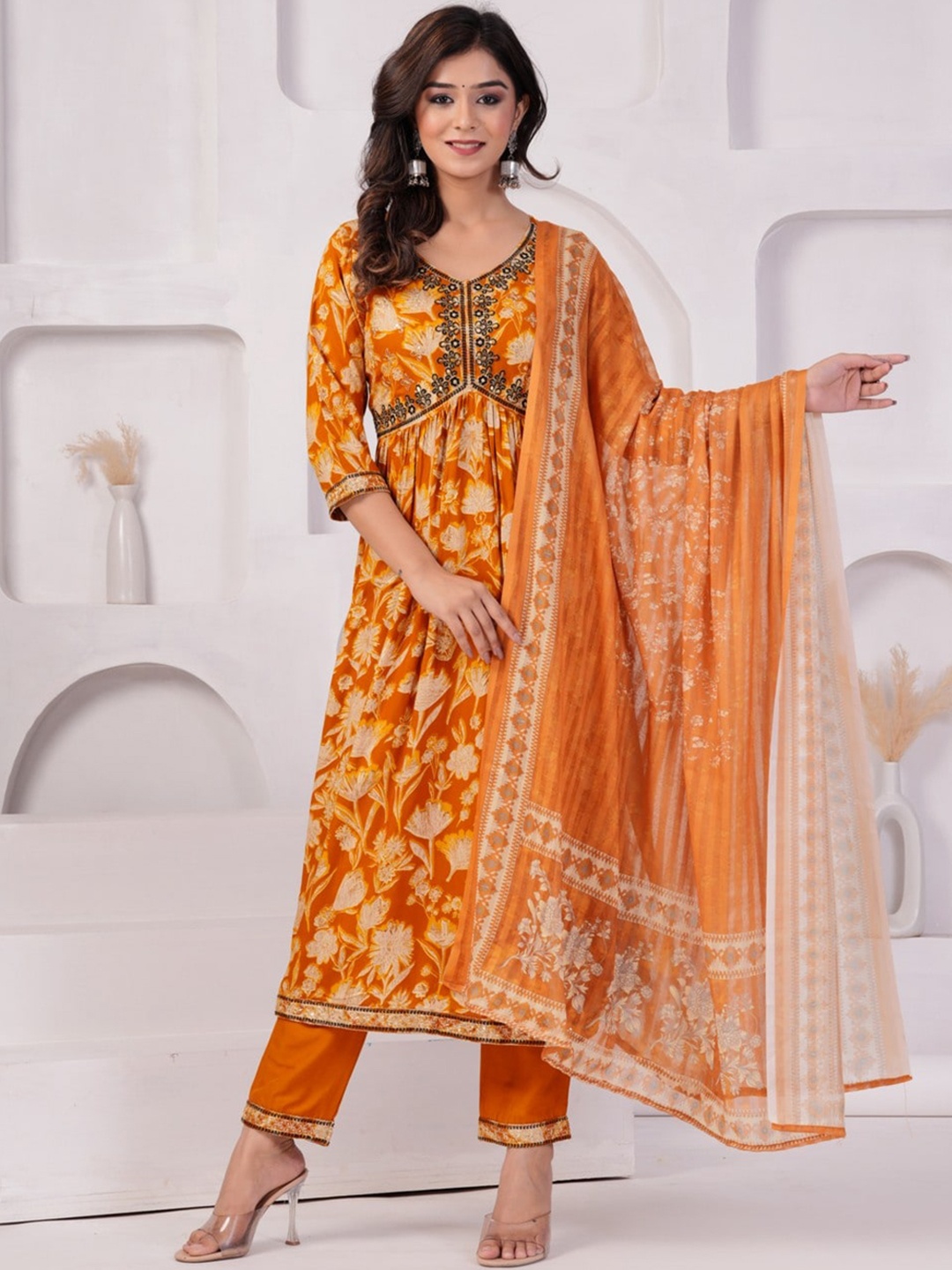 

UNISETS Floral Printed Empire Thread Work Kurta & Trousers With Dupatta, Mustard