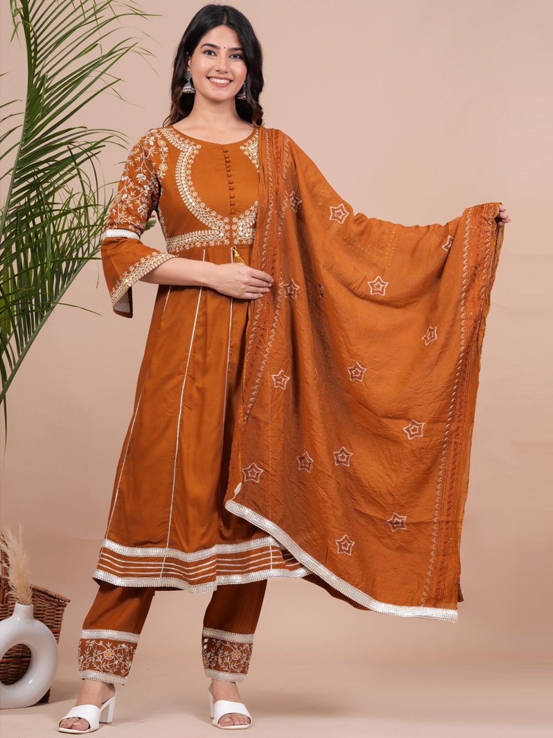 

UNISETS Ethnic Motifs Embroidered Empire Thread Work Kurta With Pyjamas & Dupatta, Mustard