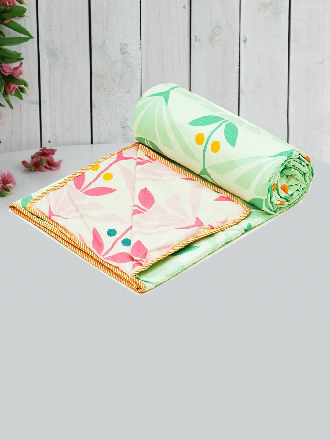 

RRC White & Green Floral AC Room 120 GSM Single Bed Dohar