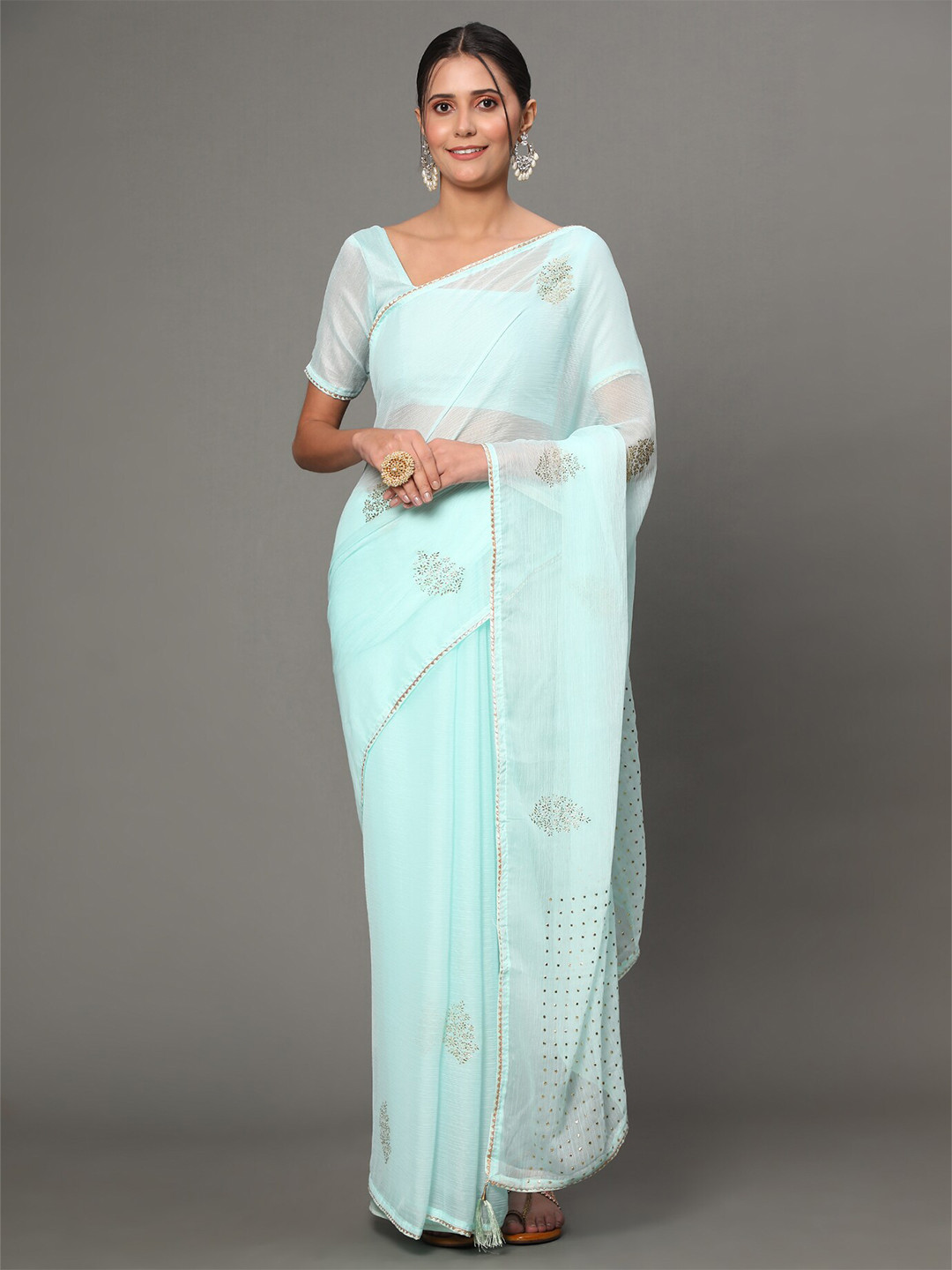 

GoStyle Floral Embellished Mukaish Block Print Saree, Turquoise blue