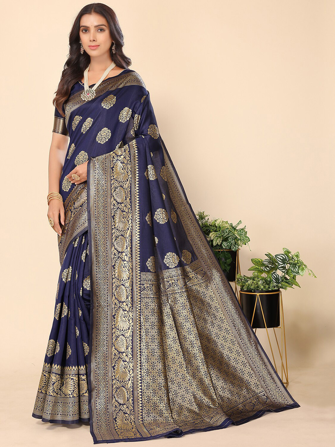 

Leeza Store Ethnic Motifs Woven Design Zari Banarasi Saree, Navy blue