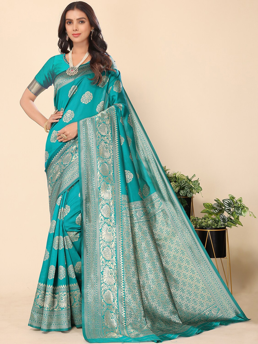 

Leeza Store Ethnic Motif Woven Design Zari Banarasi Saree, Turquoise blue