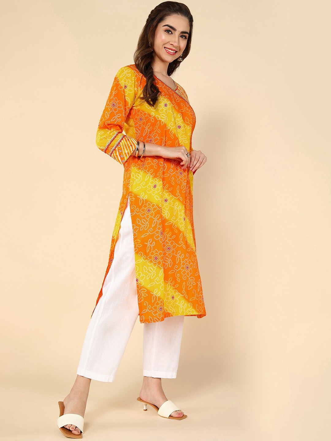 

aturabi Bandhej Printed Straight Kurta, Yellow