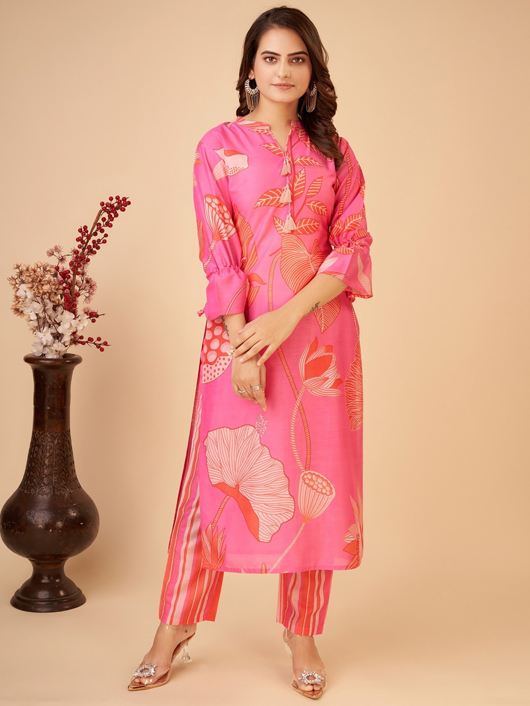 

Sangria Floral Printed Cotton Flared Sleeves A-Line Kurta With Trousers, Pink