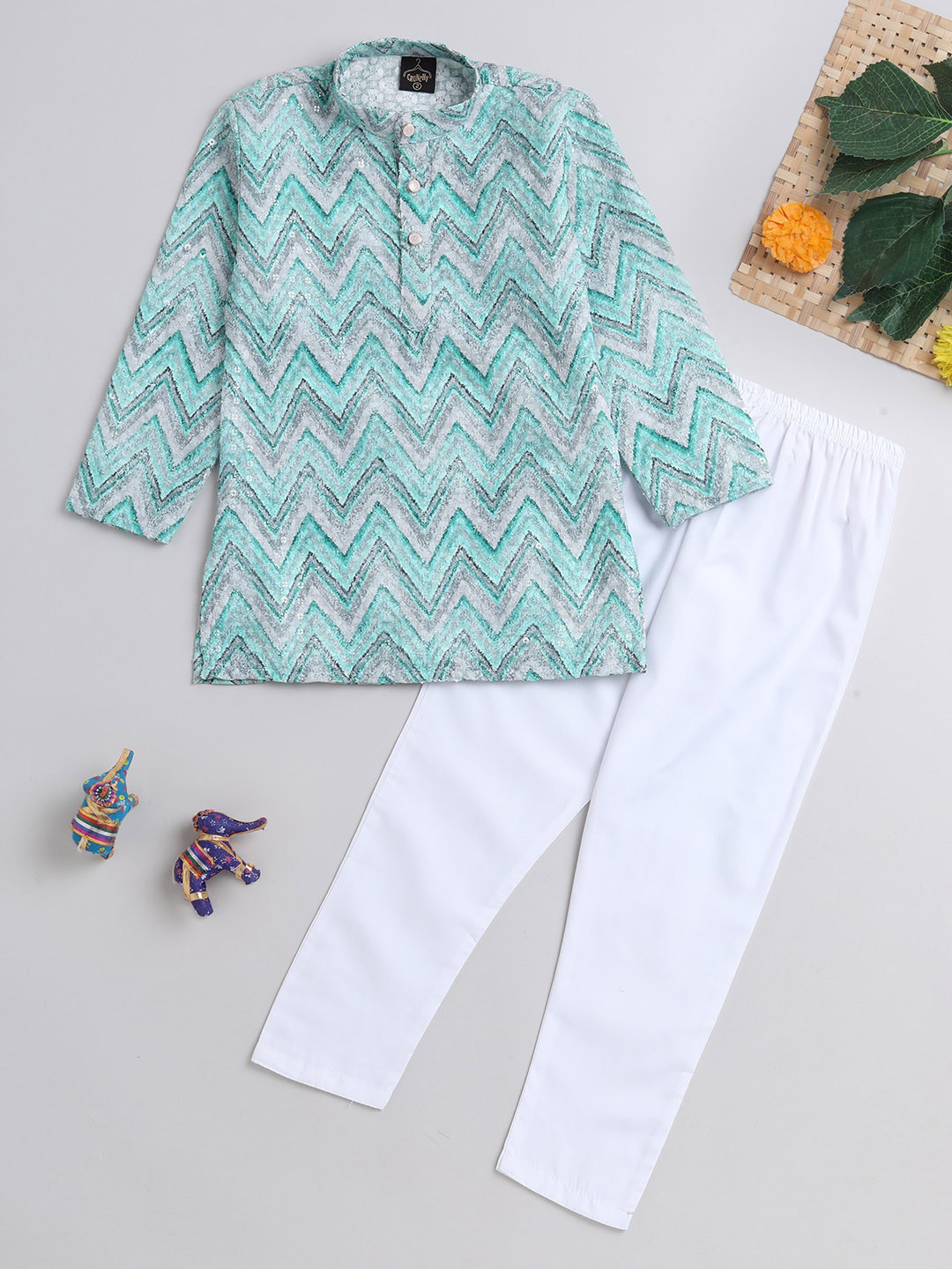 

The Magic Wand Boys Chevron Printed Regular Kurta with Pyjamas, Blue