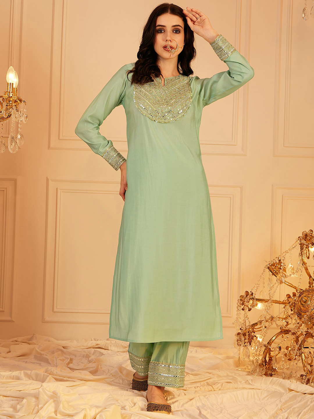 

indo street Ethnic Motifs Yoke Design Sequinned Straight Kurta with Trouser, Green