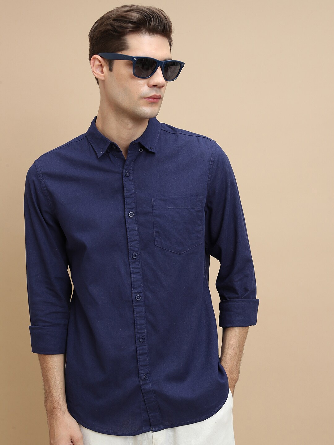 

HIGHLANDER Blue Slim Fit Button Down Collar Casual Shirt