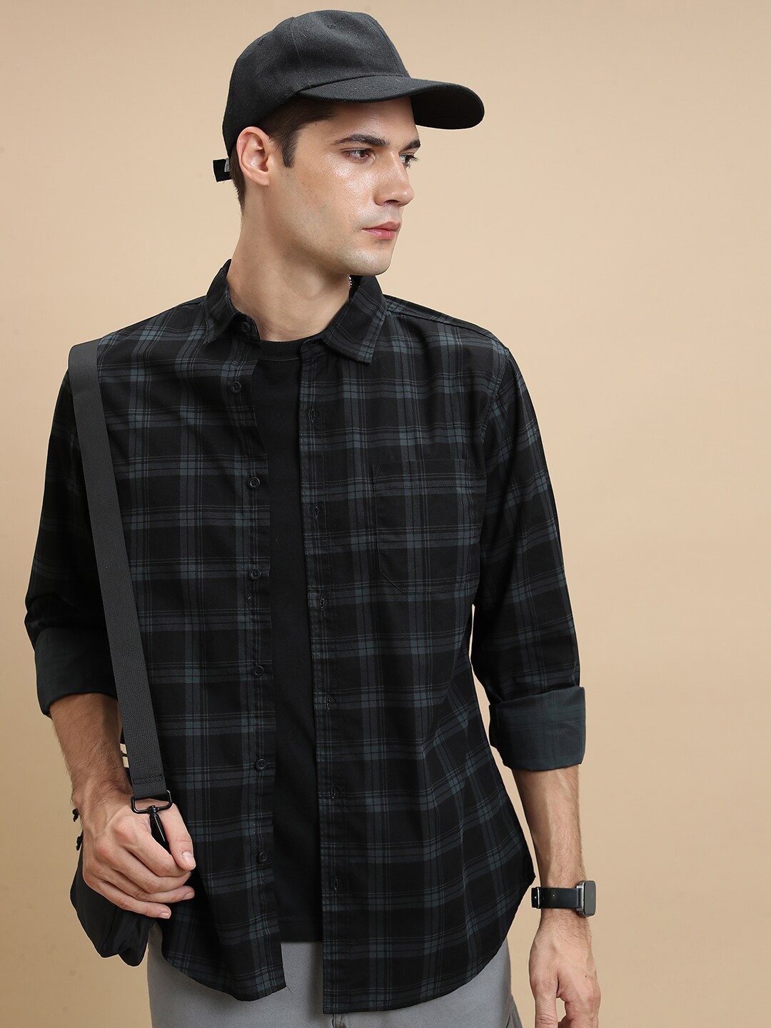 

HIGHLANDER Black Slim Fit Tartan Checked Spread Collar Cotton Casual Shirt