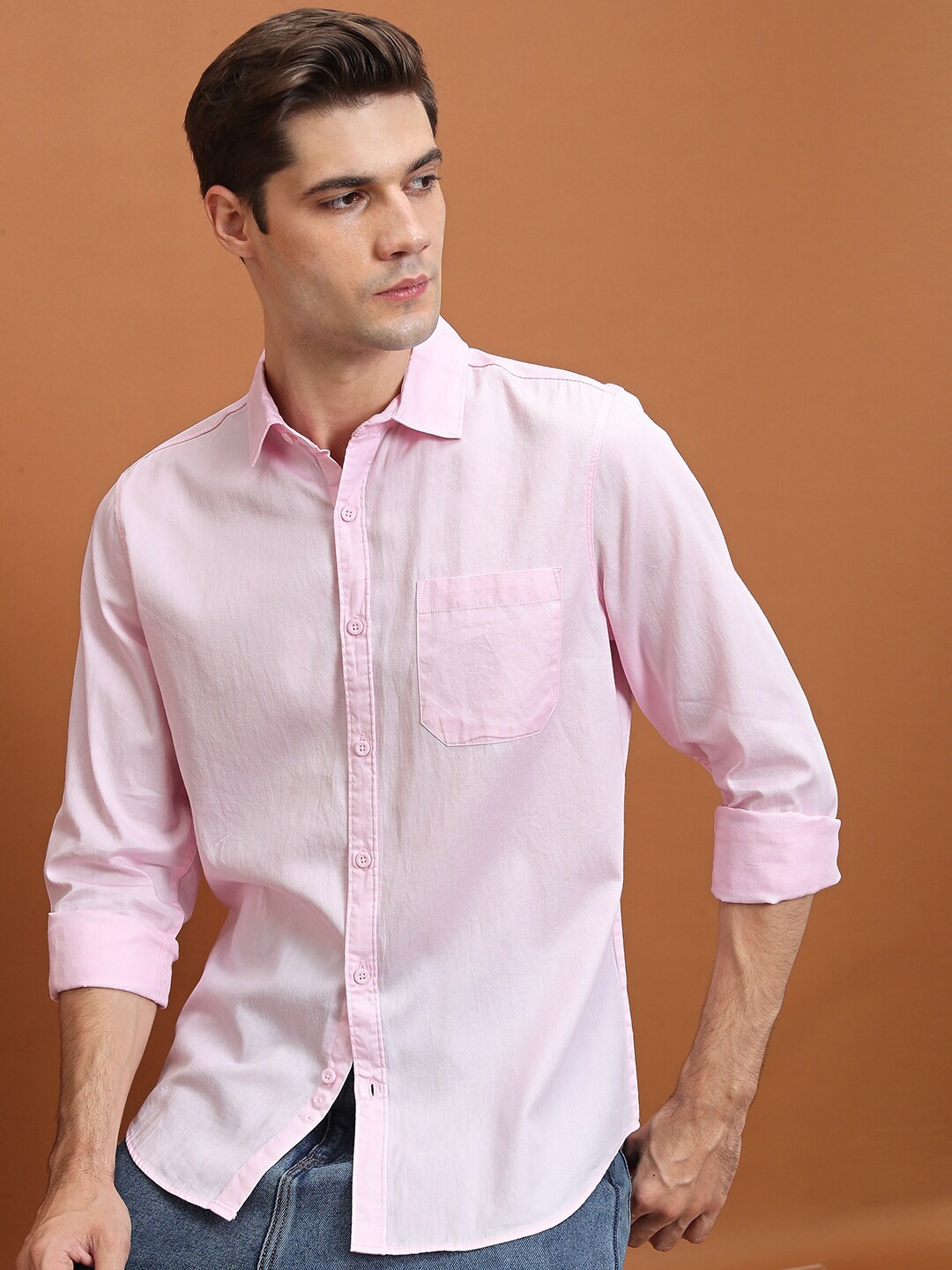 

HIGHLANDER Pink Slim Fit Spread Collar Casual Shirt