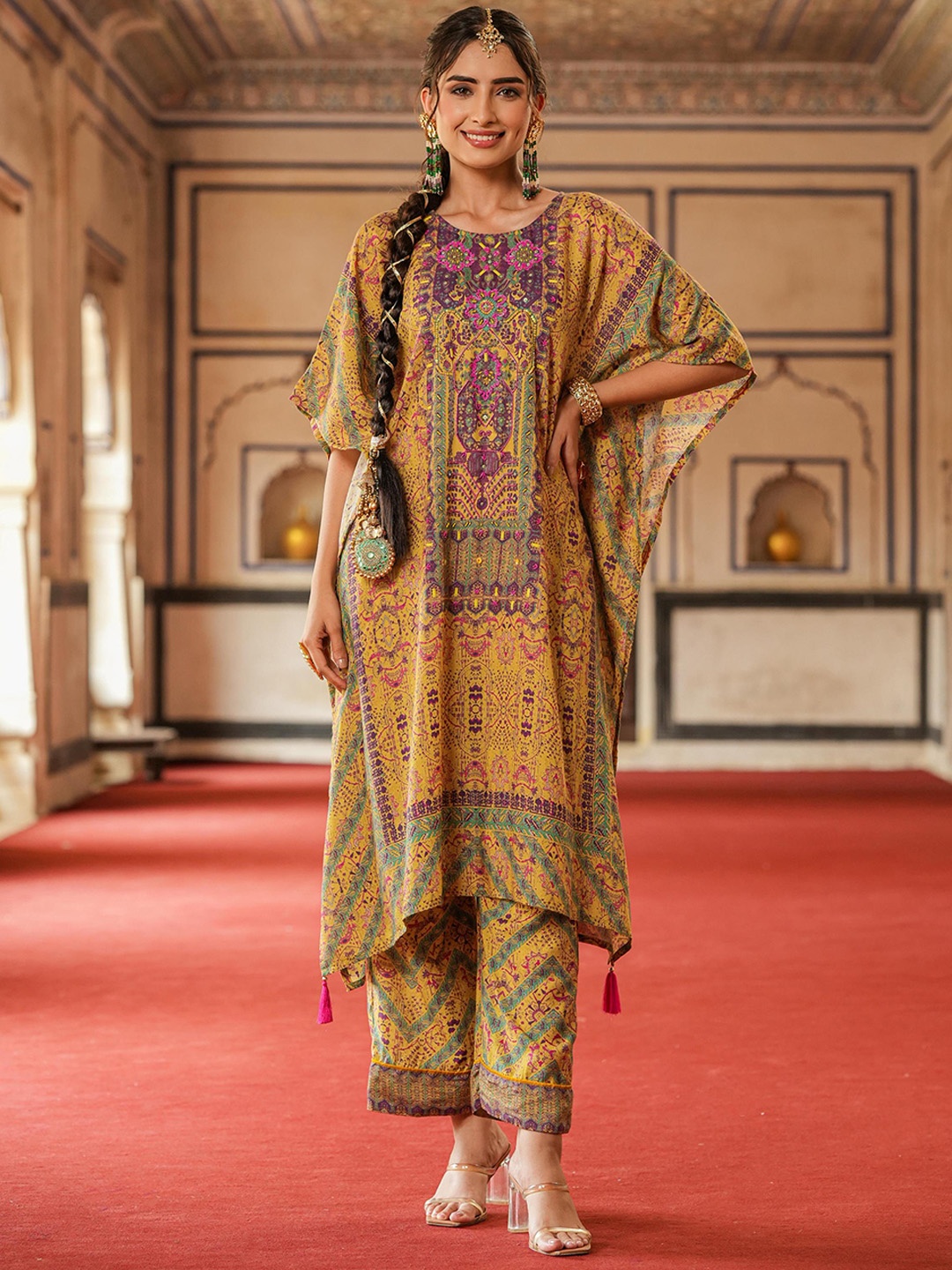 

SCAKHI Ethnic Motifs Printed Beads & Stones Kaftan Kurta With Palazzos, Green