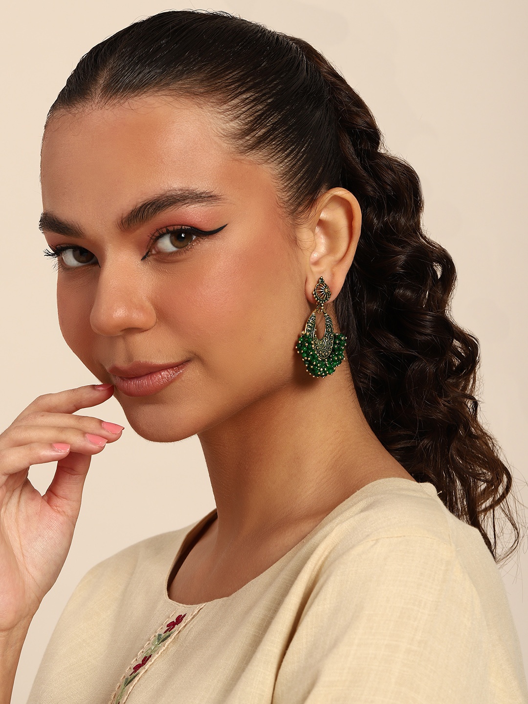 

Anouk Teardrop Shaped Chandbalis Earrings, Gold