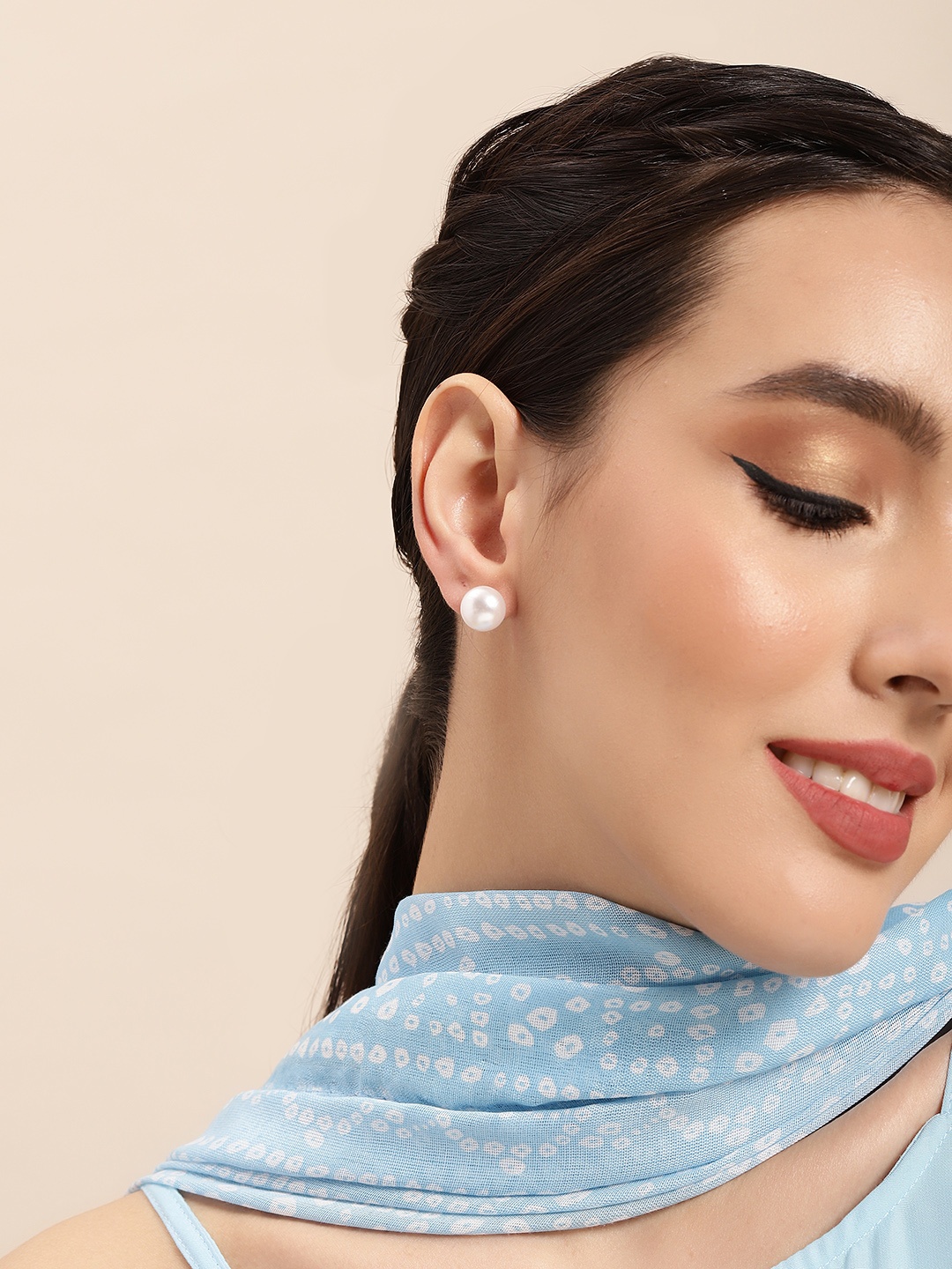 

Anouk Alloy Circular Studs Earrings, Silver