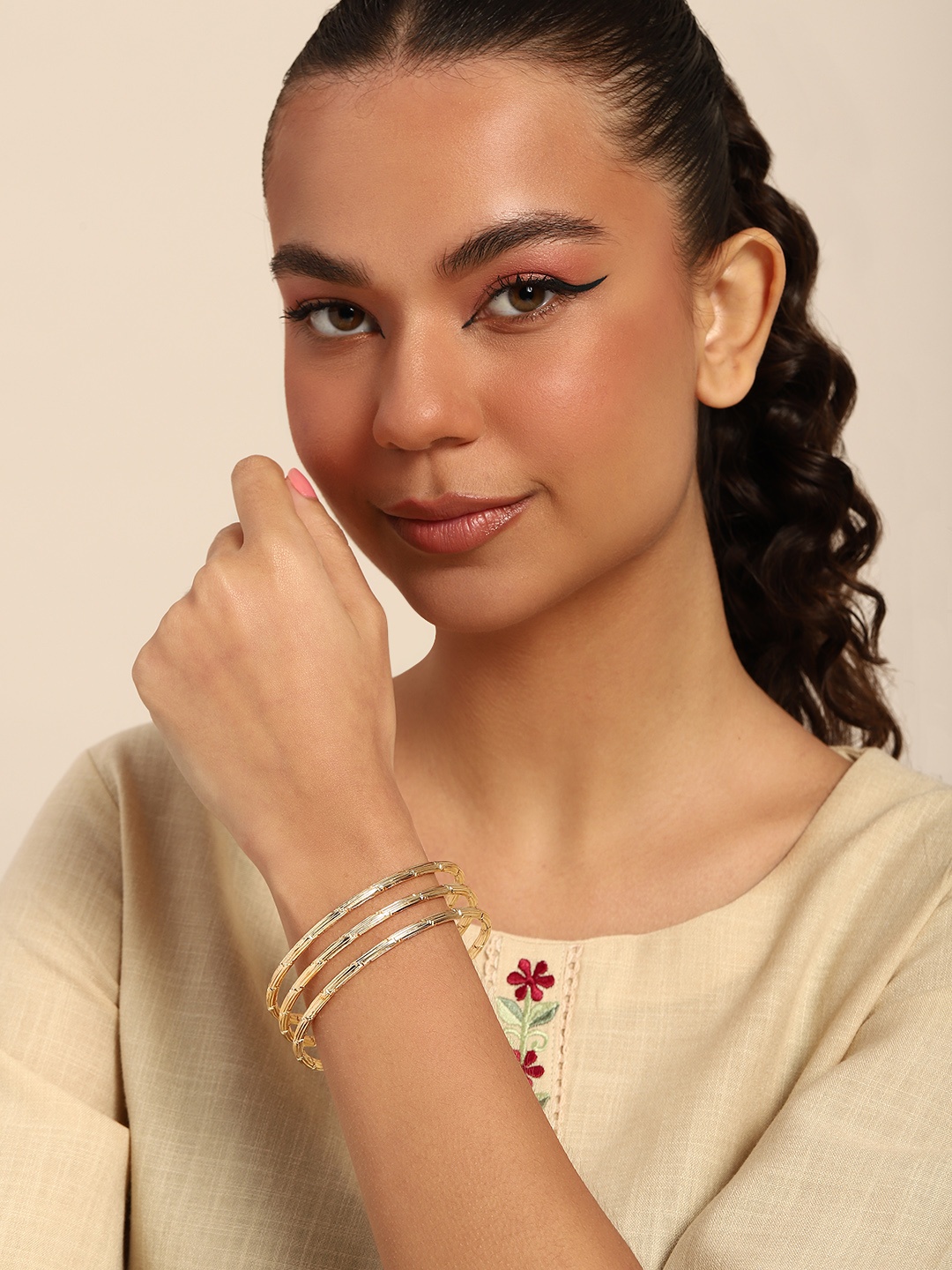 

Anouk Women Multistrand Bracelet, Gold
