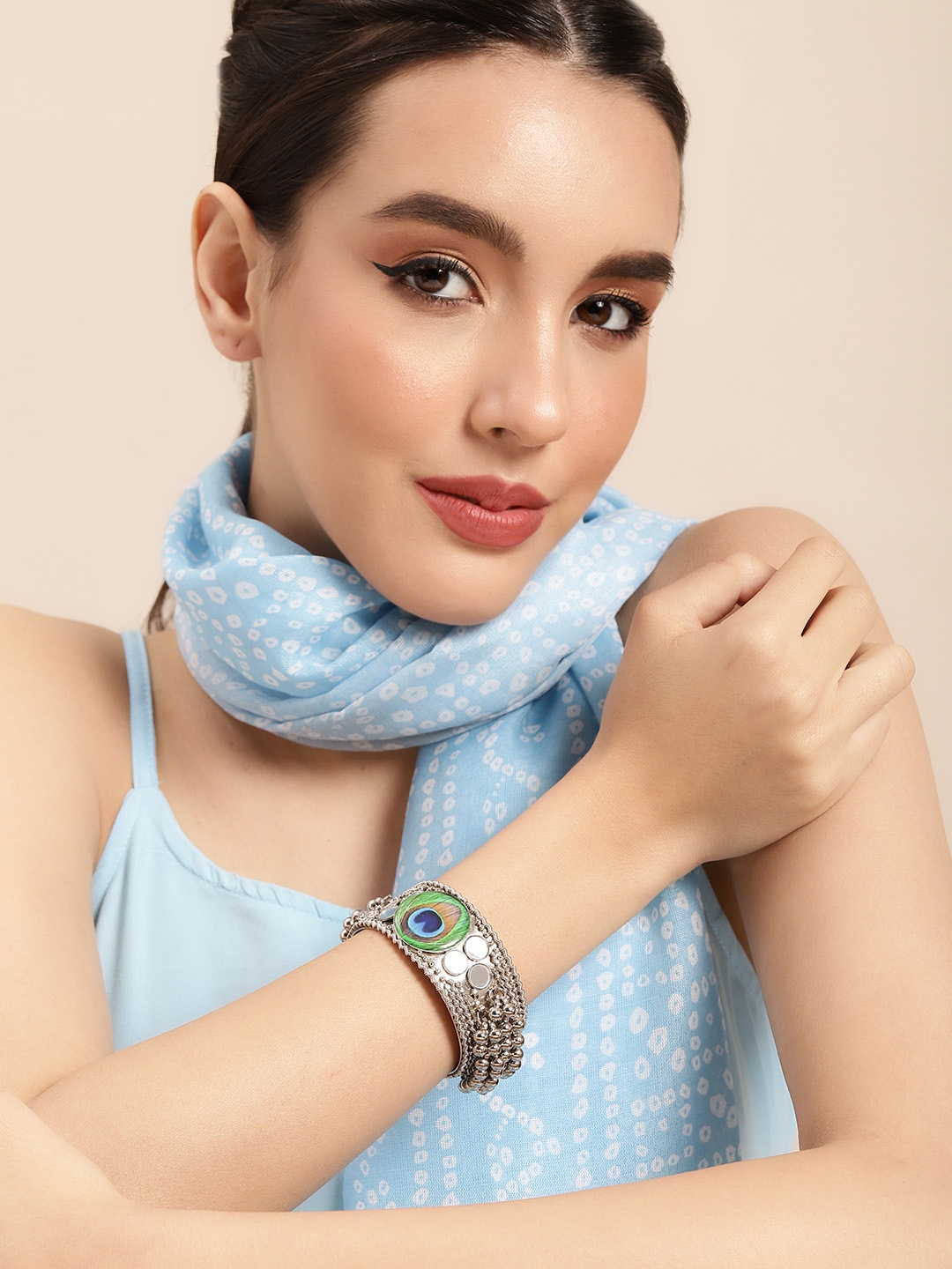 

Anouk Women Alloy Cuff Bracelet, Silver