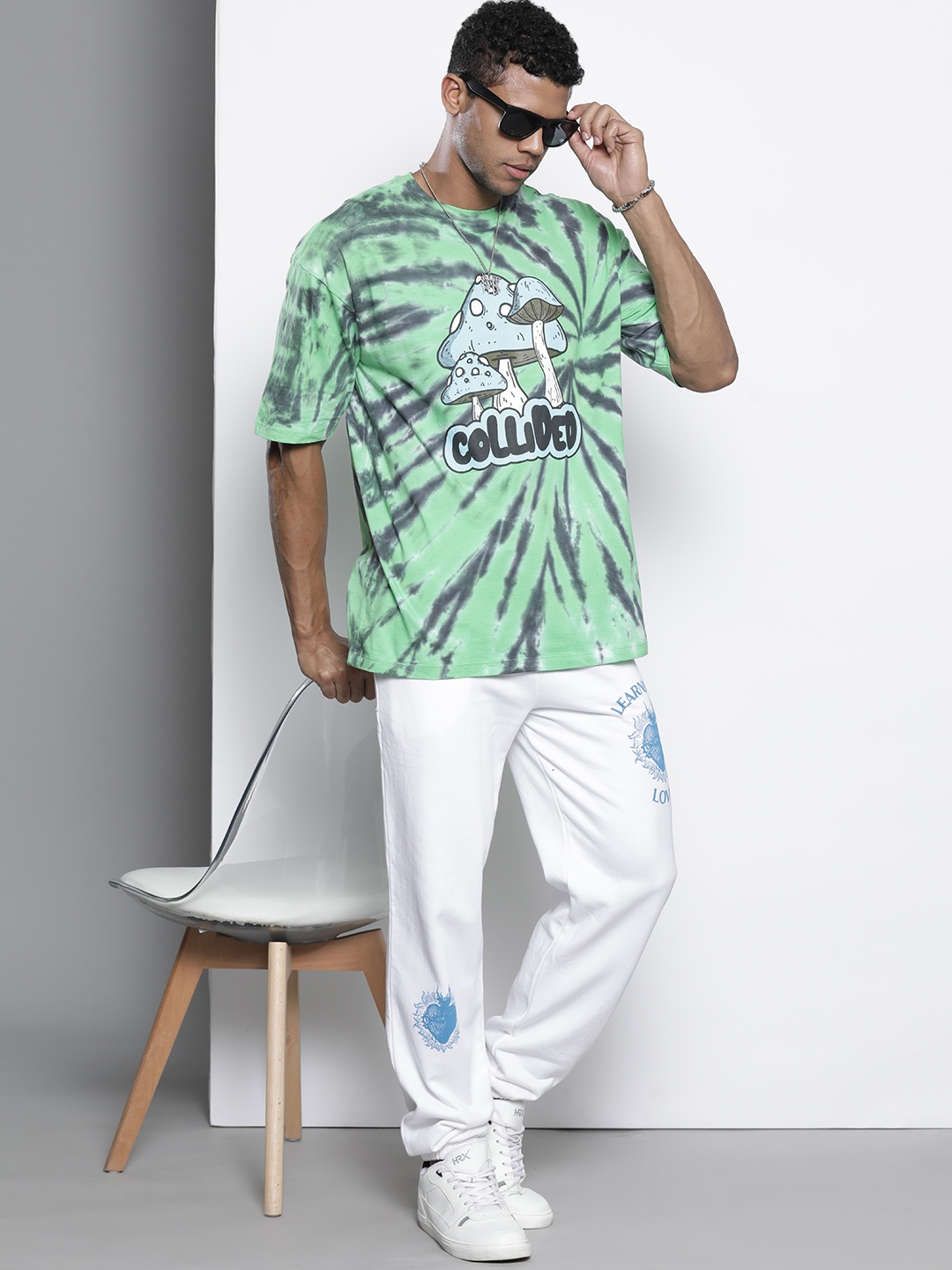 

boohooMAN Printed Joggers, White