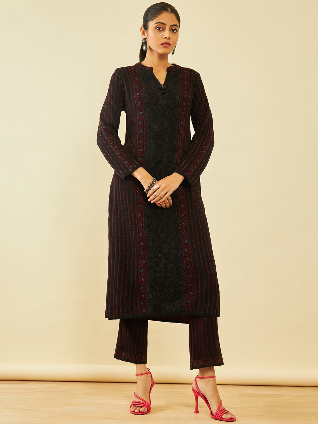 

Soch Floral Woven Designed Regular Acrylic Kurta with Trousers, Black