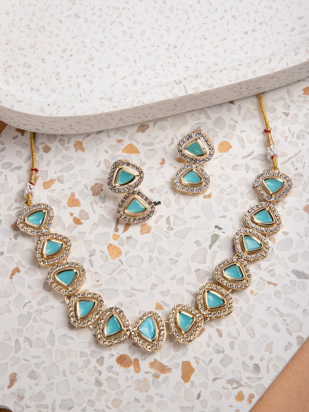 

Priyaasi Gold-Plated Stone-Studded Jewellery Set