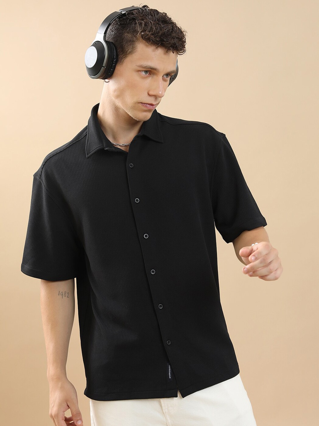 

HIGHLANDER Drop Shoulder Oversized Textured Shirt, Black