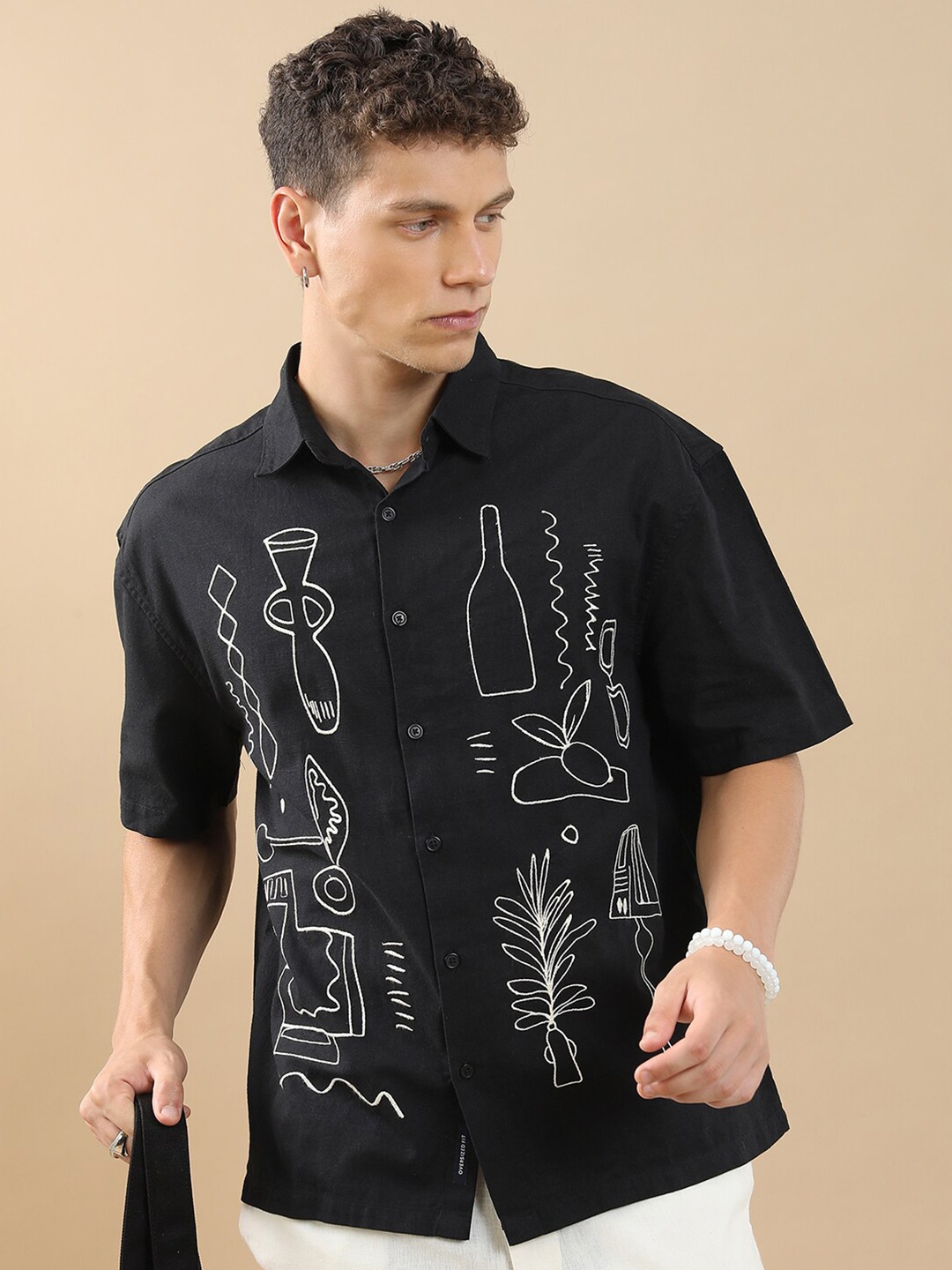 

HIGHLANDER Embroidered Drop-Shoulder Sleeves Oversized Casual Shirt, Black
