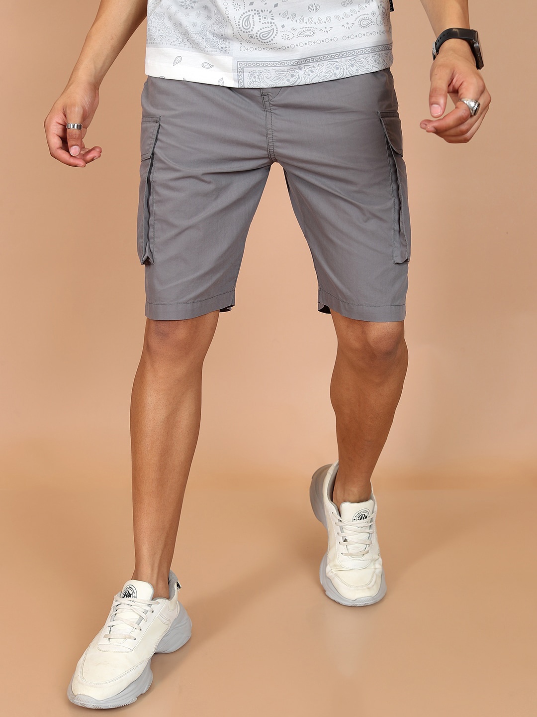 

HIGHLANDER Men Mid Rise Cotton Cargo Shorts, Grey