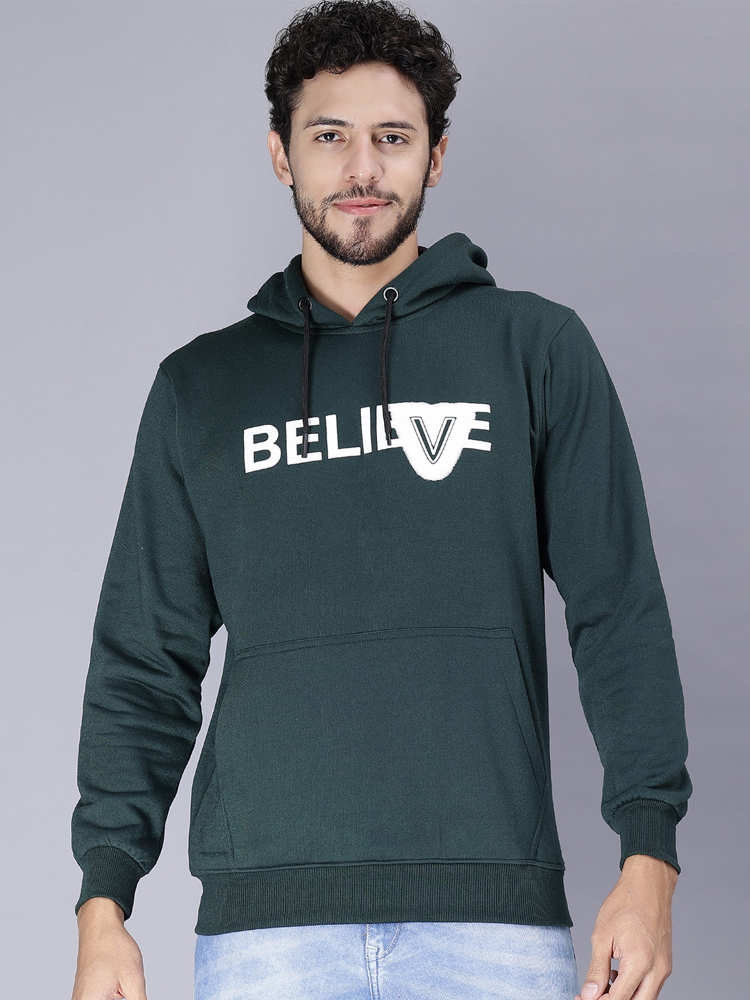

WE PERFECT Typography Printed Hooded Fleece Pullover Sweatshirt, Green