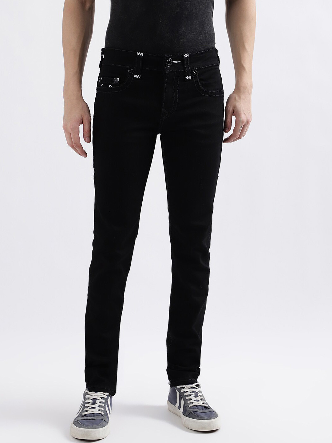 

True Religion Men Super T Rocco Straight Fit Mid-Rise Clean Look Stretchable Jeans, Black