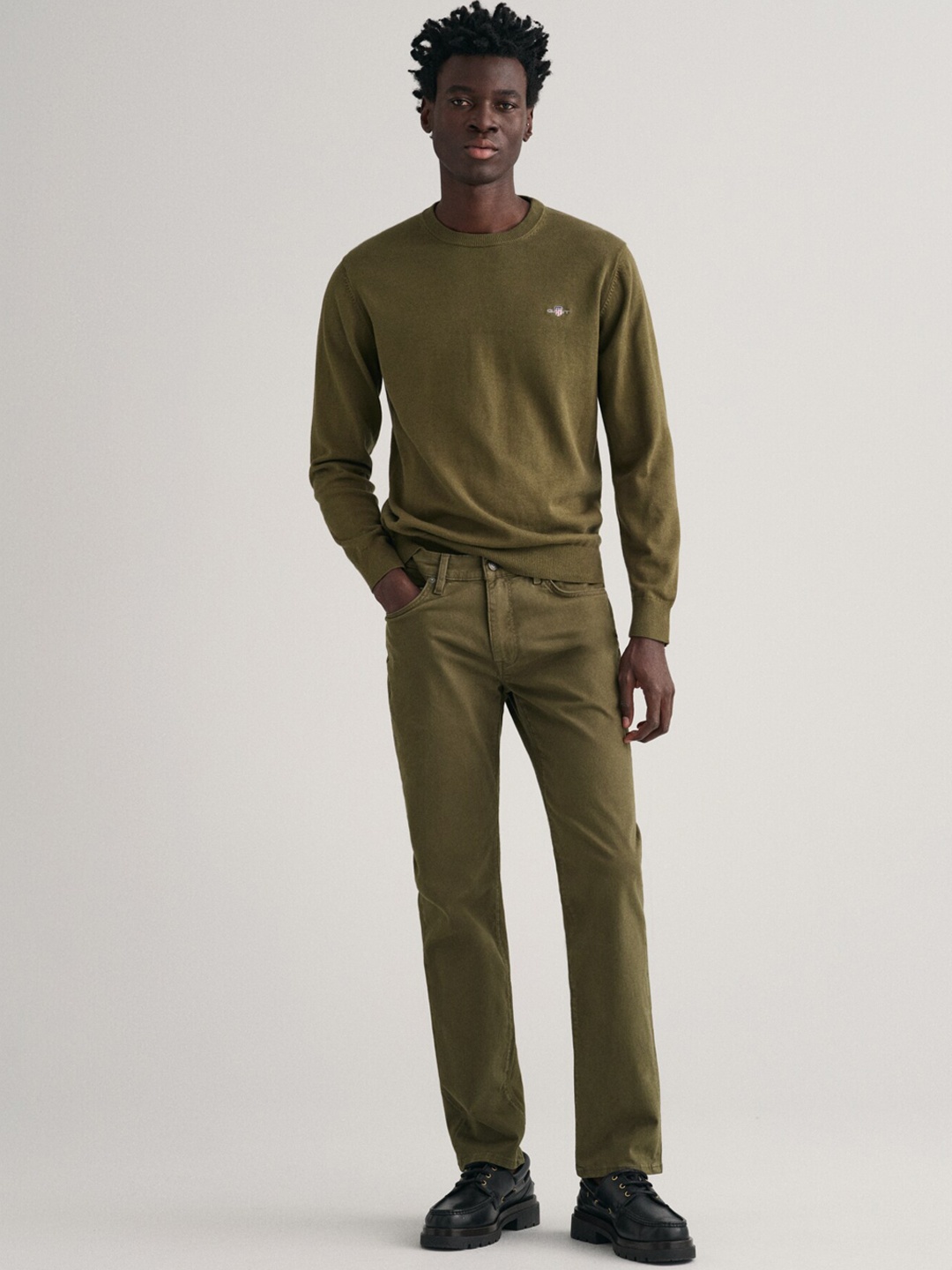 

GANT Men Slim Fit Low Distress Jeans, Green
