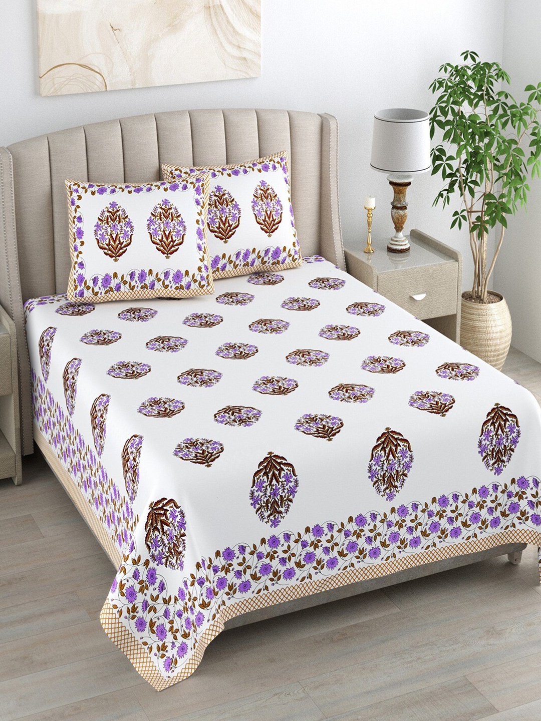 

Bombay Spreads Purple & White Ethnic Motifs Cotton 180 TC King Bedsheet & 2 Pillow Covers