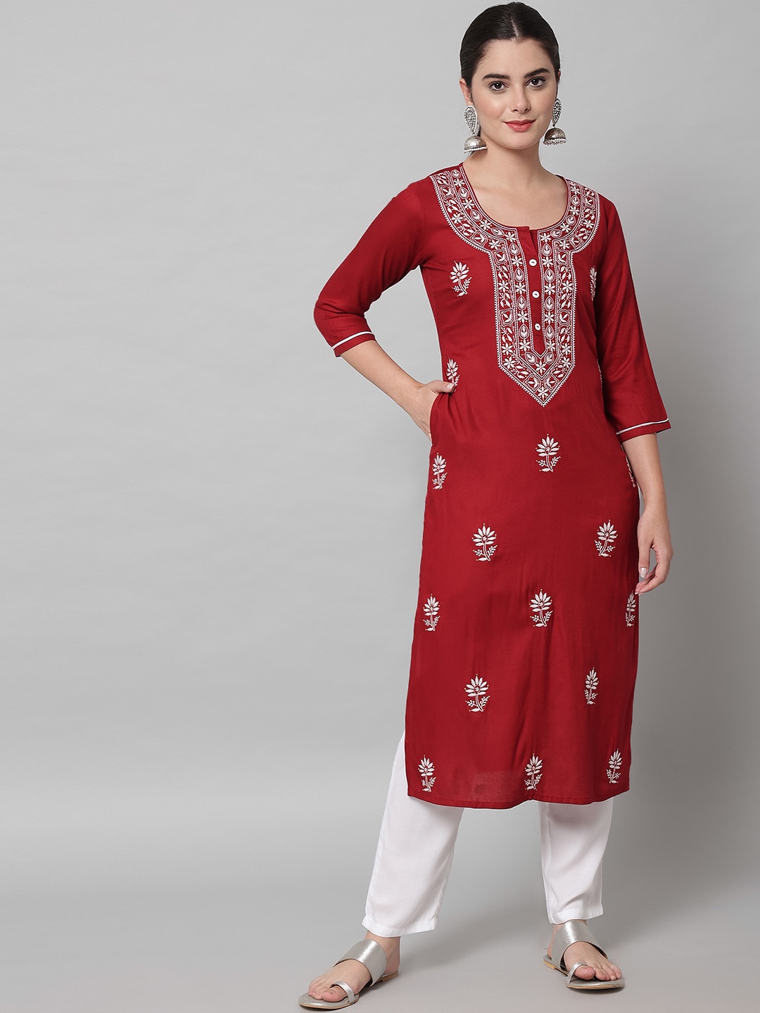 

PMD Fashion Floral Embroidered Chikankari Kurta, Red