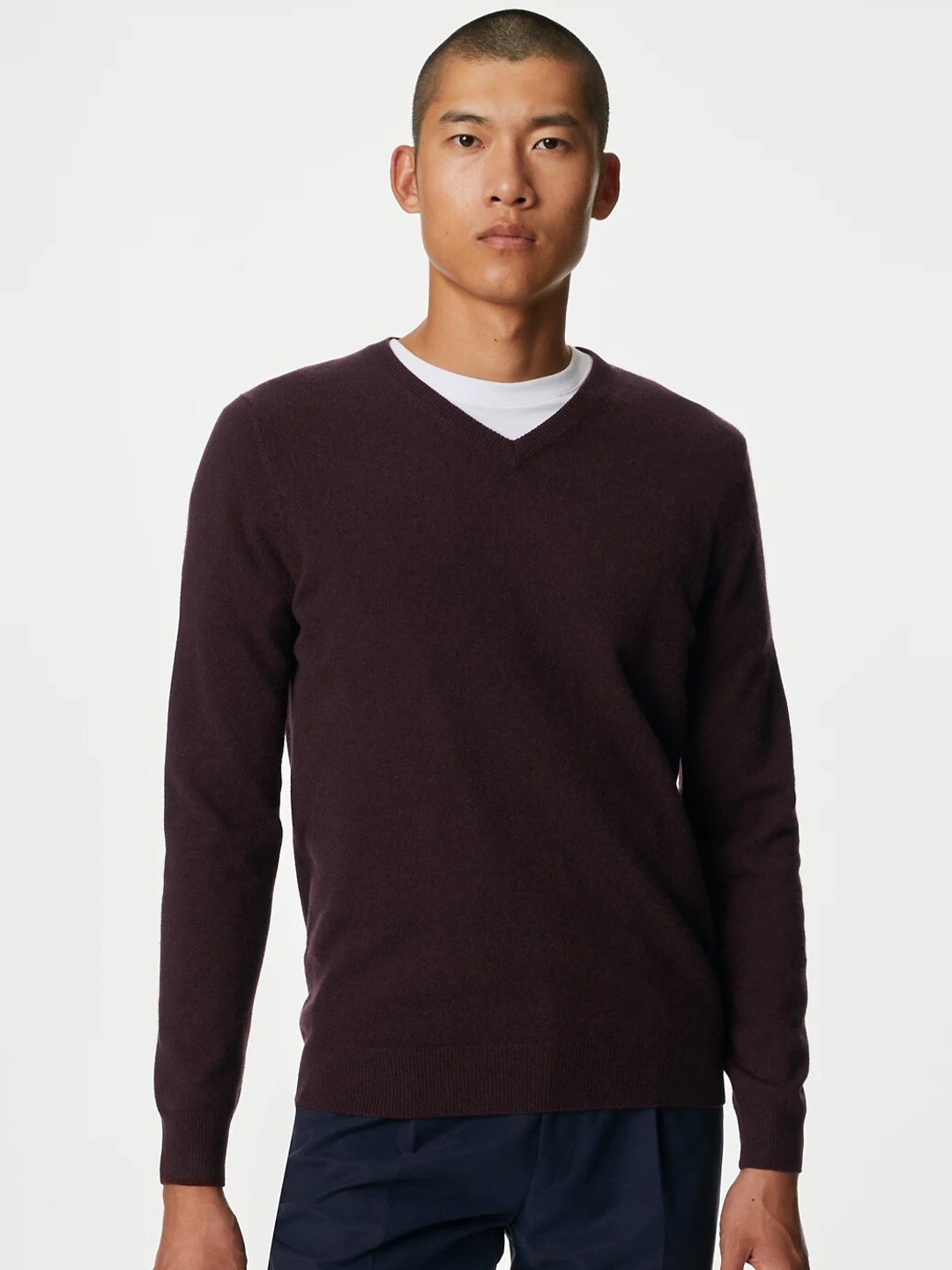 

Marks & Spencer V-Neck Woollen Pullover, Burgundy