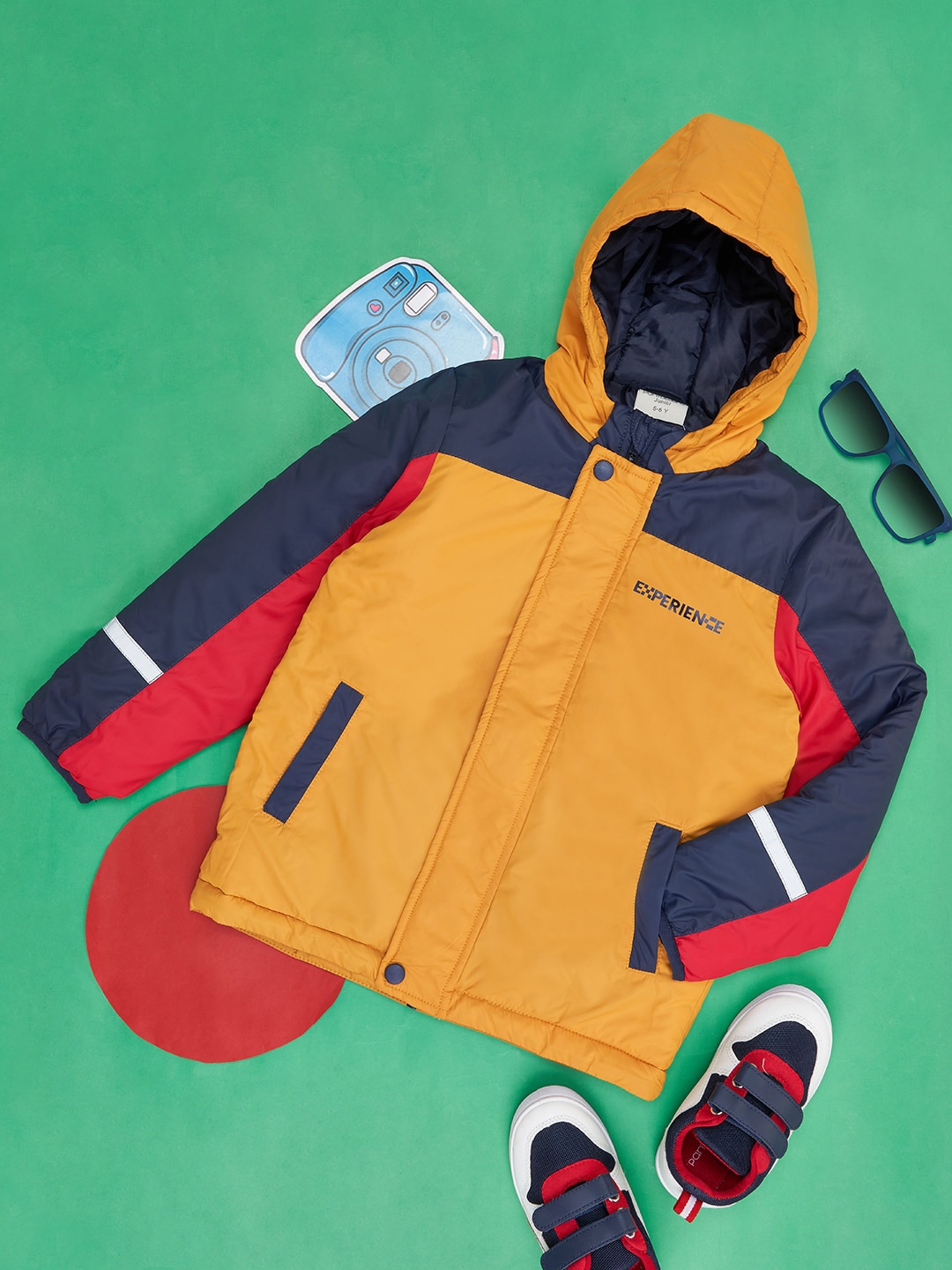 

Pantaloons Junior Boys Colourblocked Hooded Tailored Jacket, Yellow