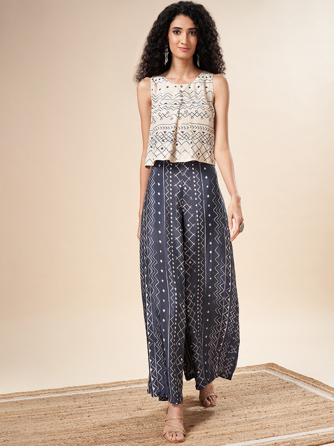 

Marigold Lane Ethnic Motifs Printed Round Neck Top & Palazzos, Blue