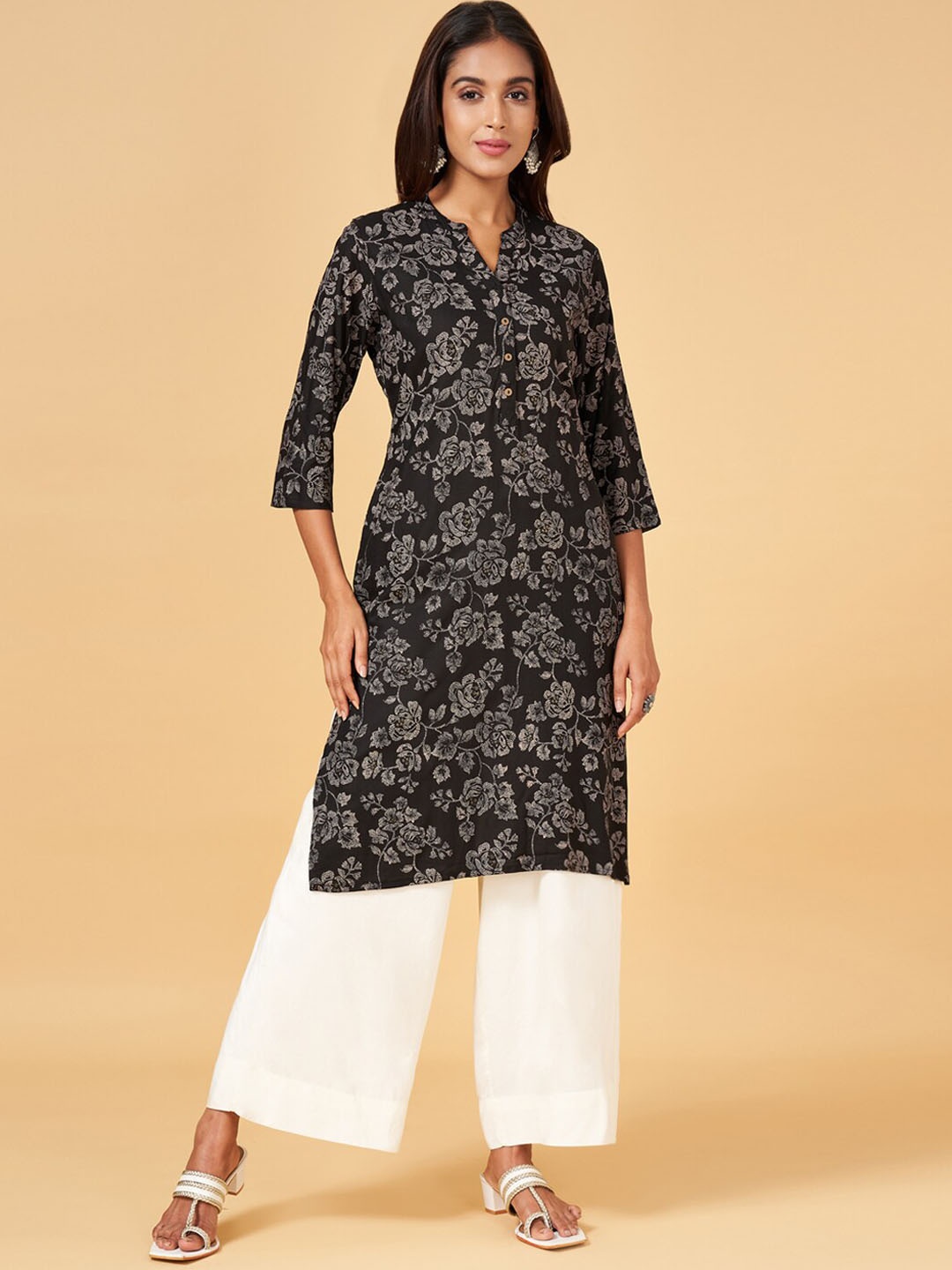 

RANGMANCH BY PANTALOONS Floral Printed Mandarin Collar Kurta, Black