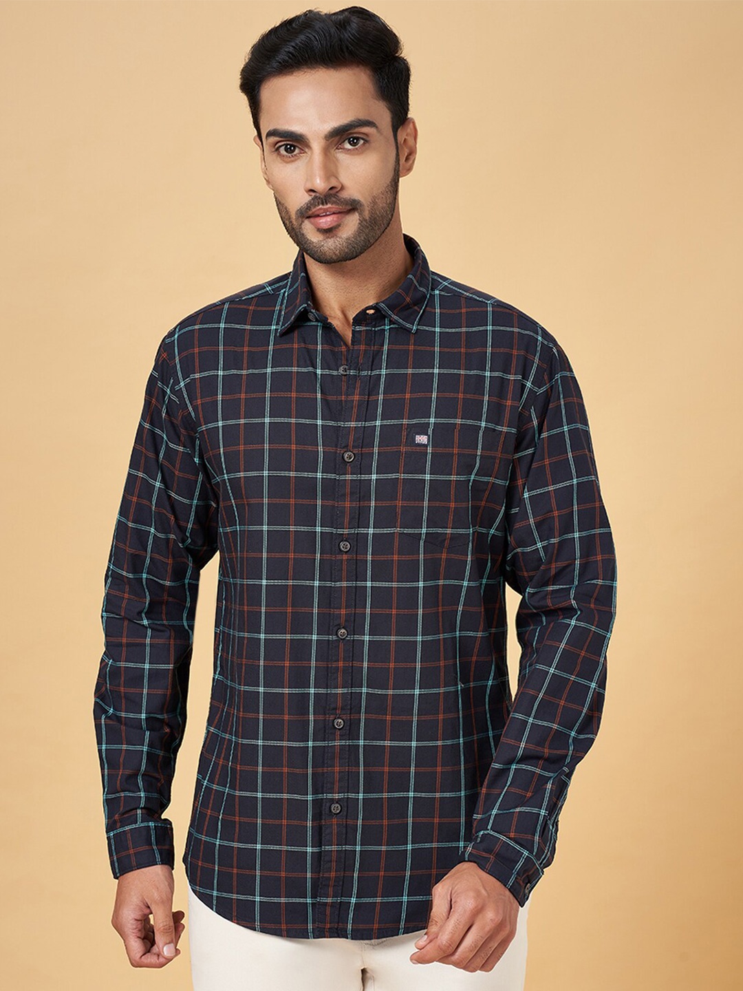 

BYFORD by Pantaloons Slim Fit Tartan Checks Cotton Casual Shirt, Black