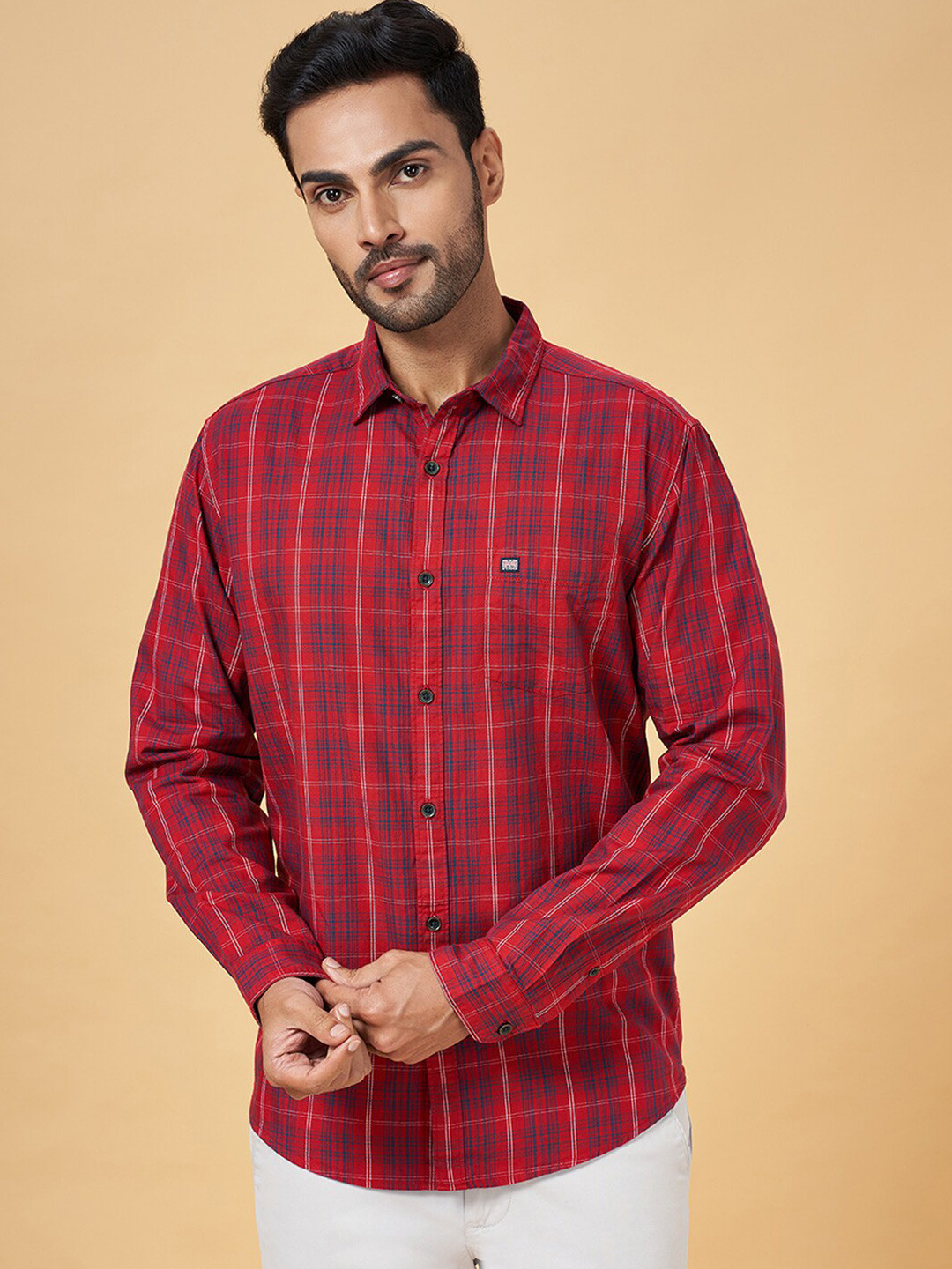 

BYFORD by Pantaloons Slim Fit Tartan Checked Cotton Casual Shirt, Red