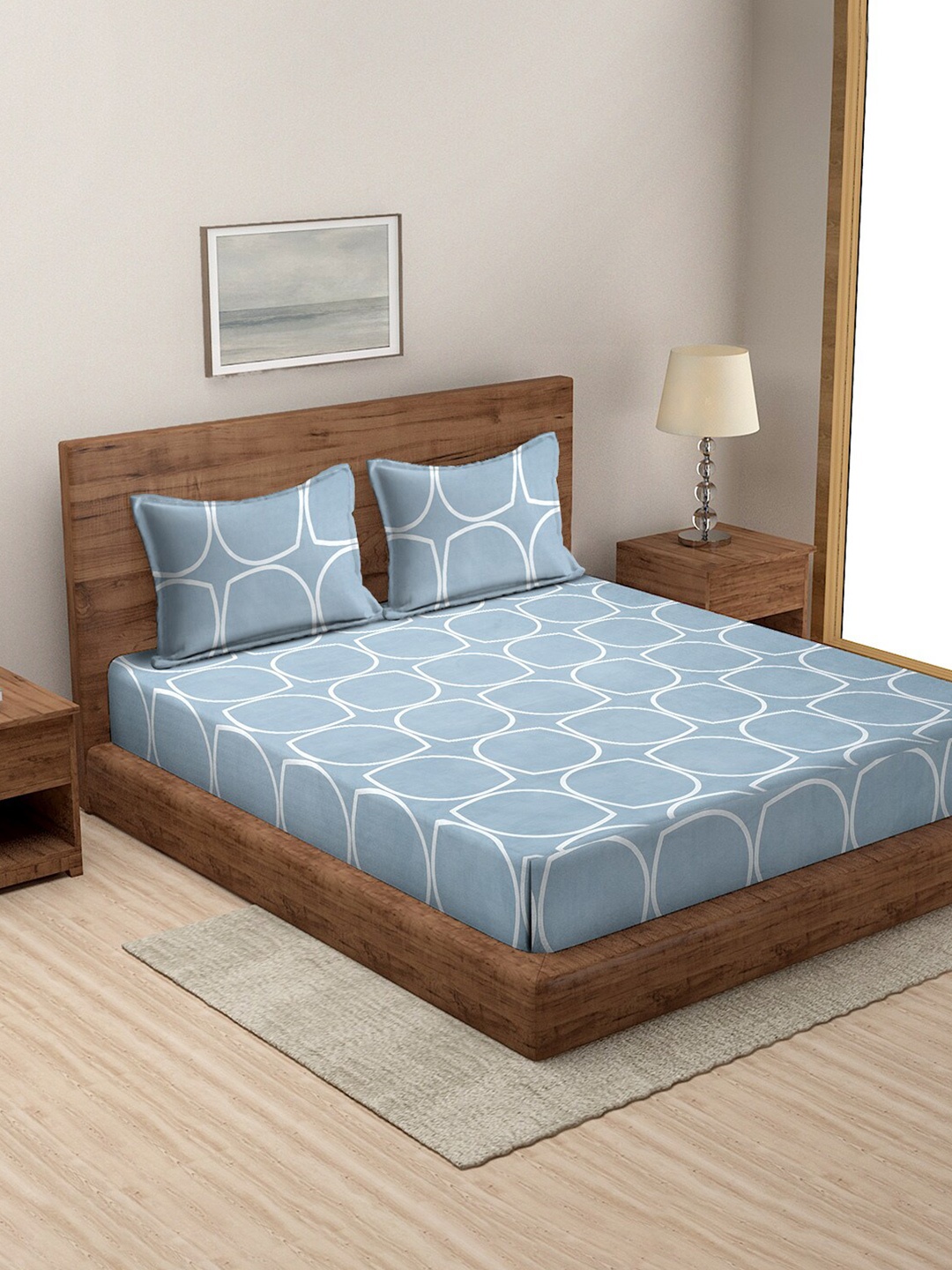 MODEFE Blue & White Geometric Microfiber 144 TC Queen Bedsheet With 2 Pillow Covers