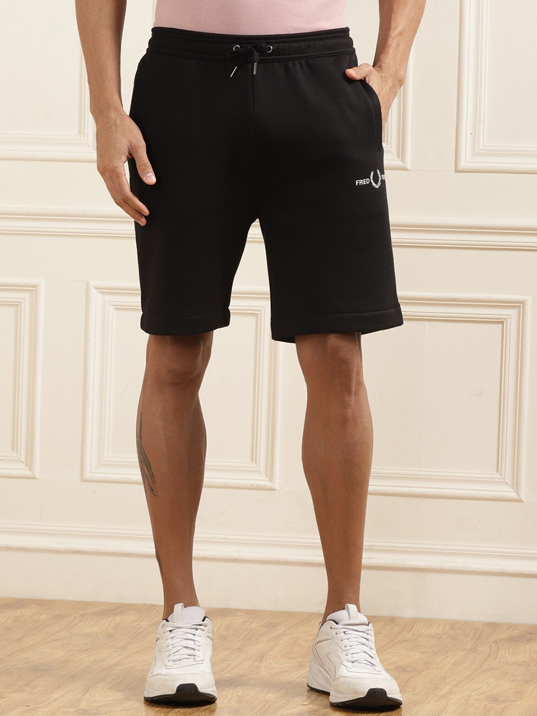 

Fred Perry Men Slim Fit Sports Shorts, Black