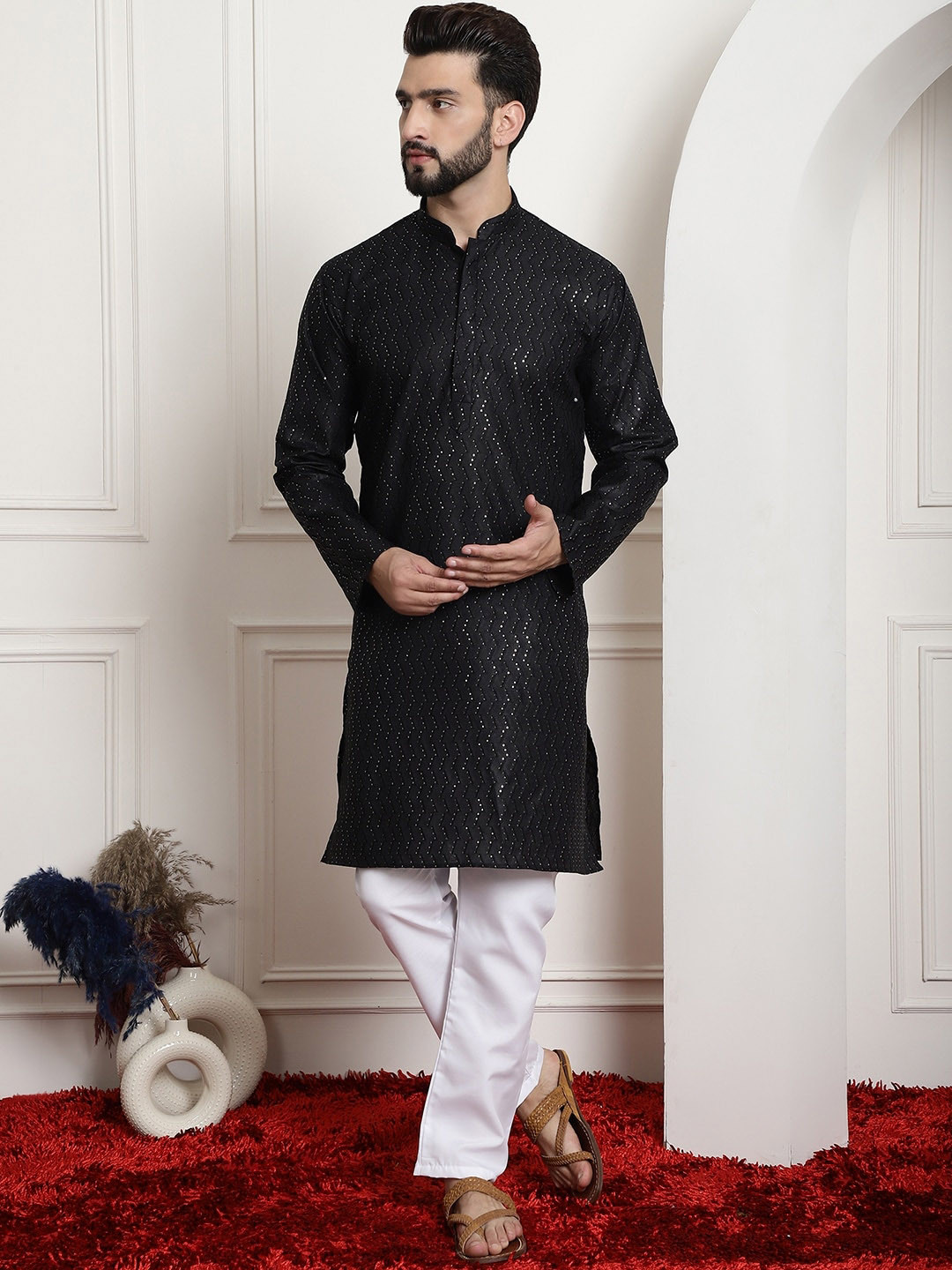 

Armaan Ethnic Motifs Embroidered Sequinned Pure Cotton Straight Kurta With Pyjamas, Black