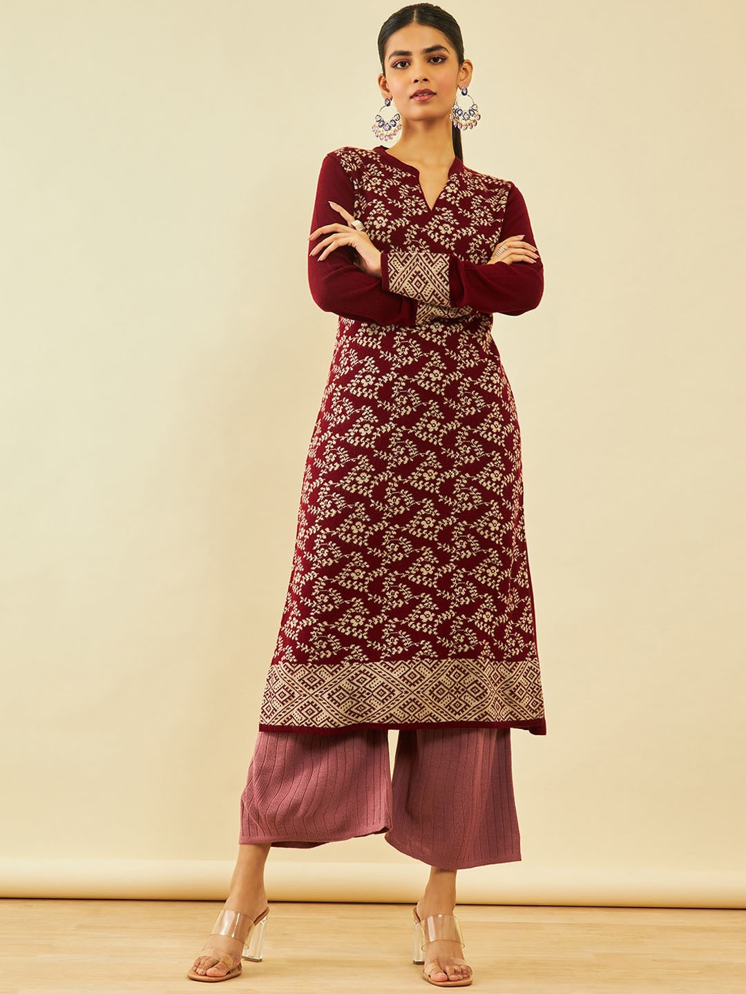 

Soch Maroon Ethnic Motifs Woven Design Mandarin Collar Acrylic Straight Kurta