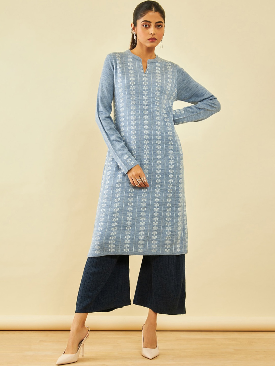 

Soch Blue Ethnic Motifs Self Design Band Collar Acrylic Winter Kurta