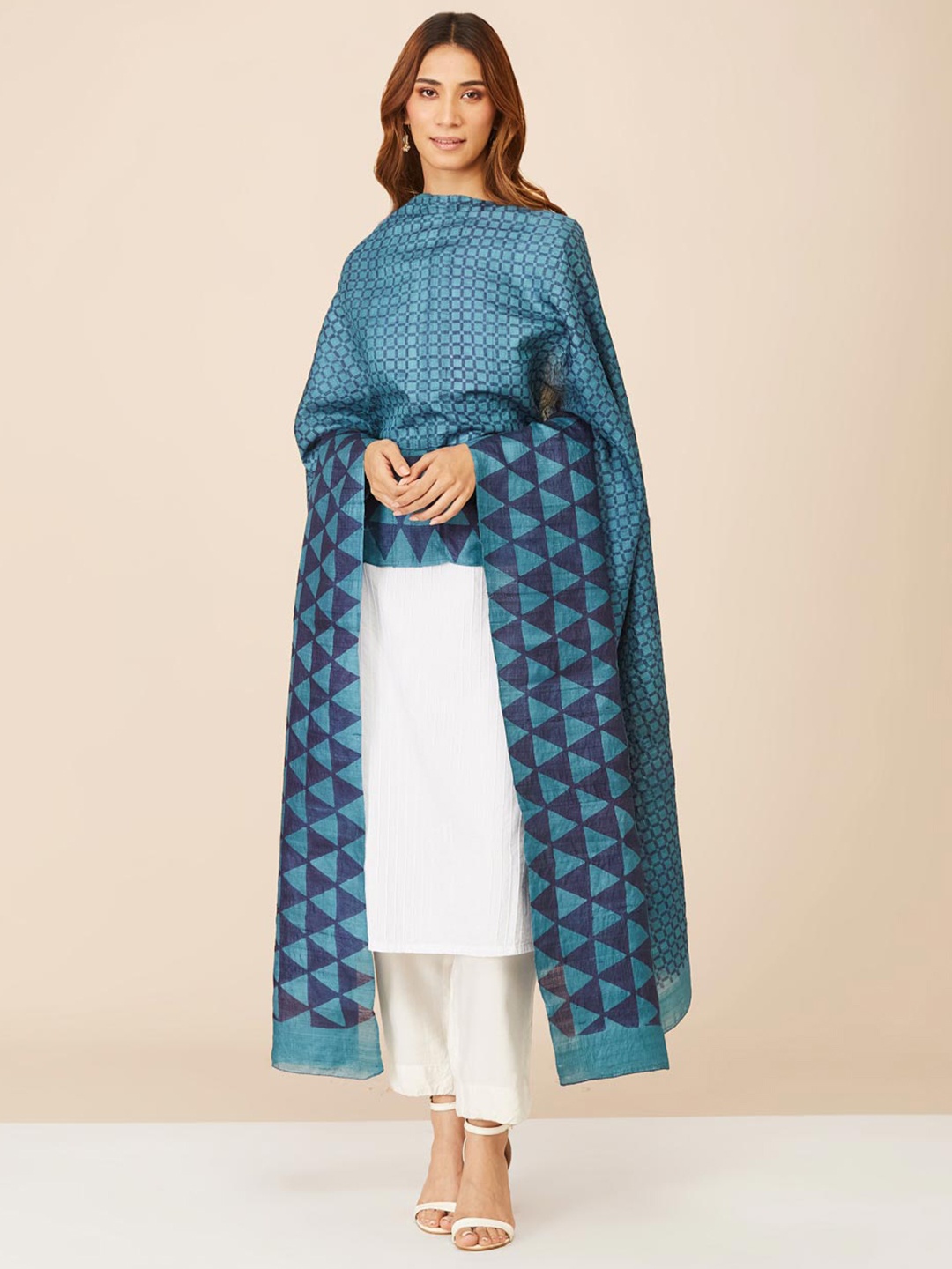 

Fabindia Geometric Printed Block Print Silk Dupatta, Blue