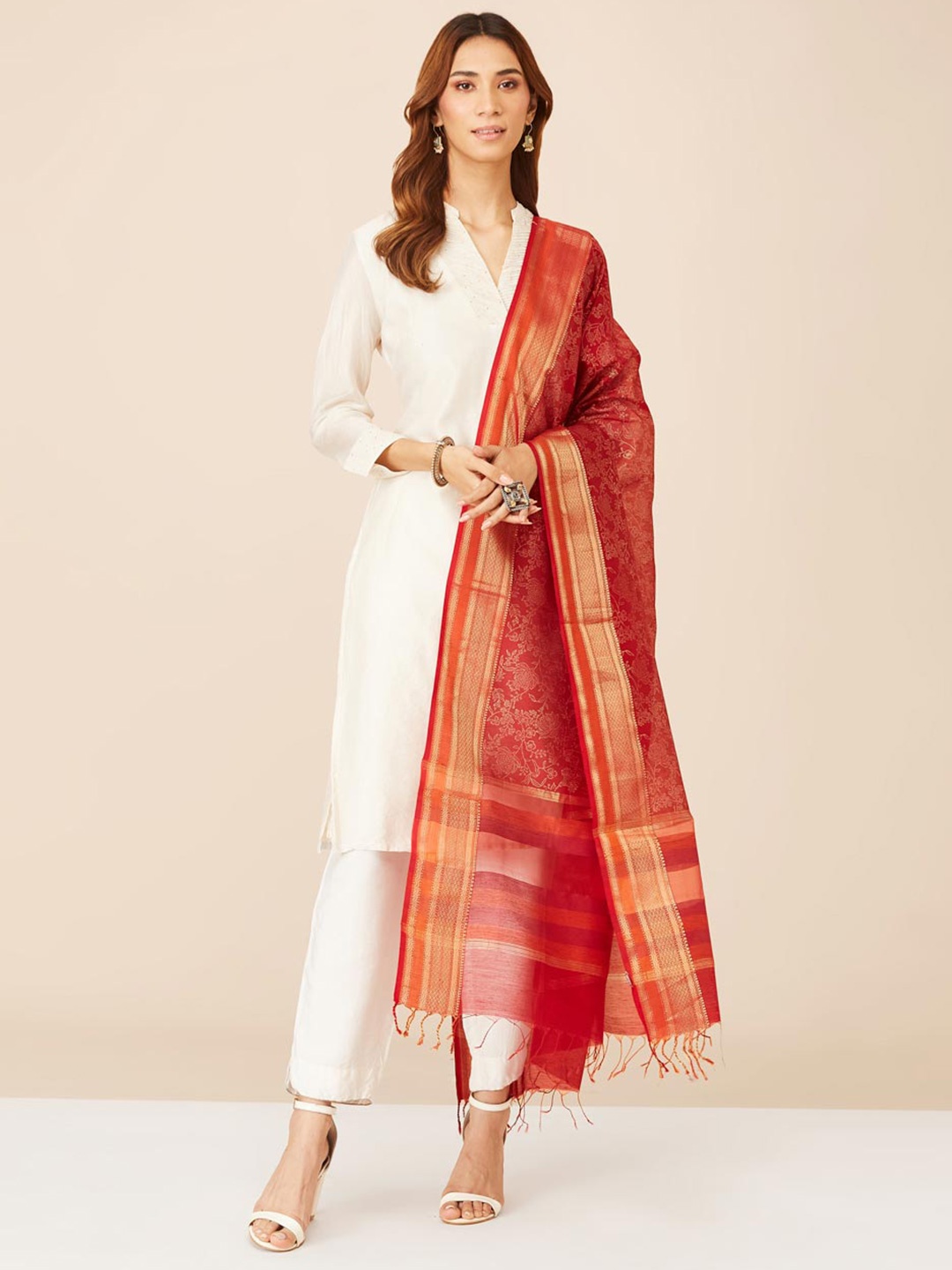 

Fabindia Floral Printed Cotton Silk Block Print Dupatta With Zari, Red