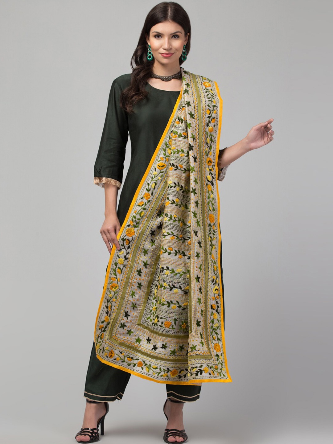 

Tweedle Floral Embroidered Dupatta With Kantha Work, Yellow